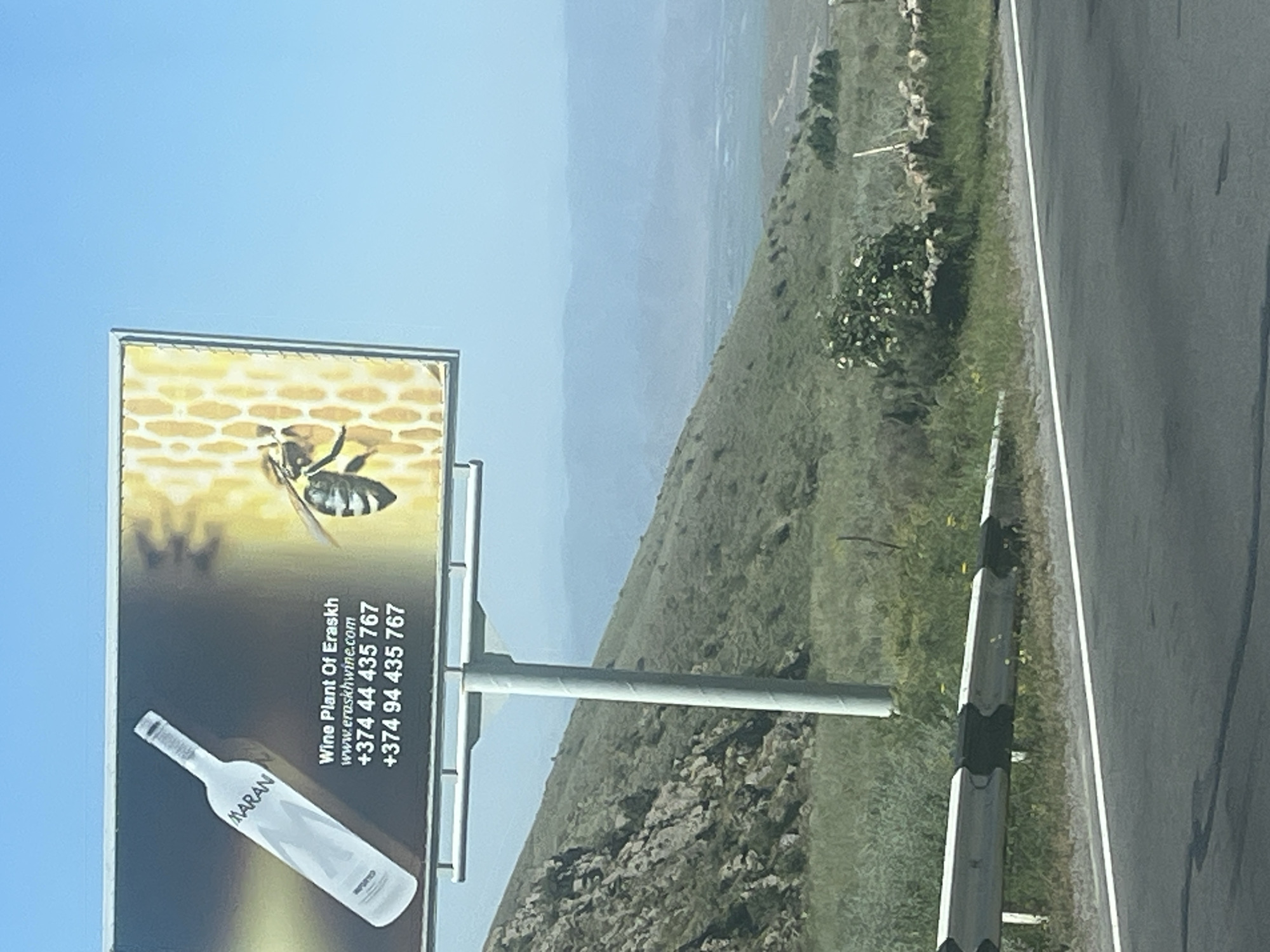 Mountain highway journey documented over 47 minutes