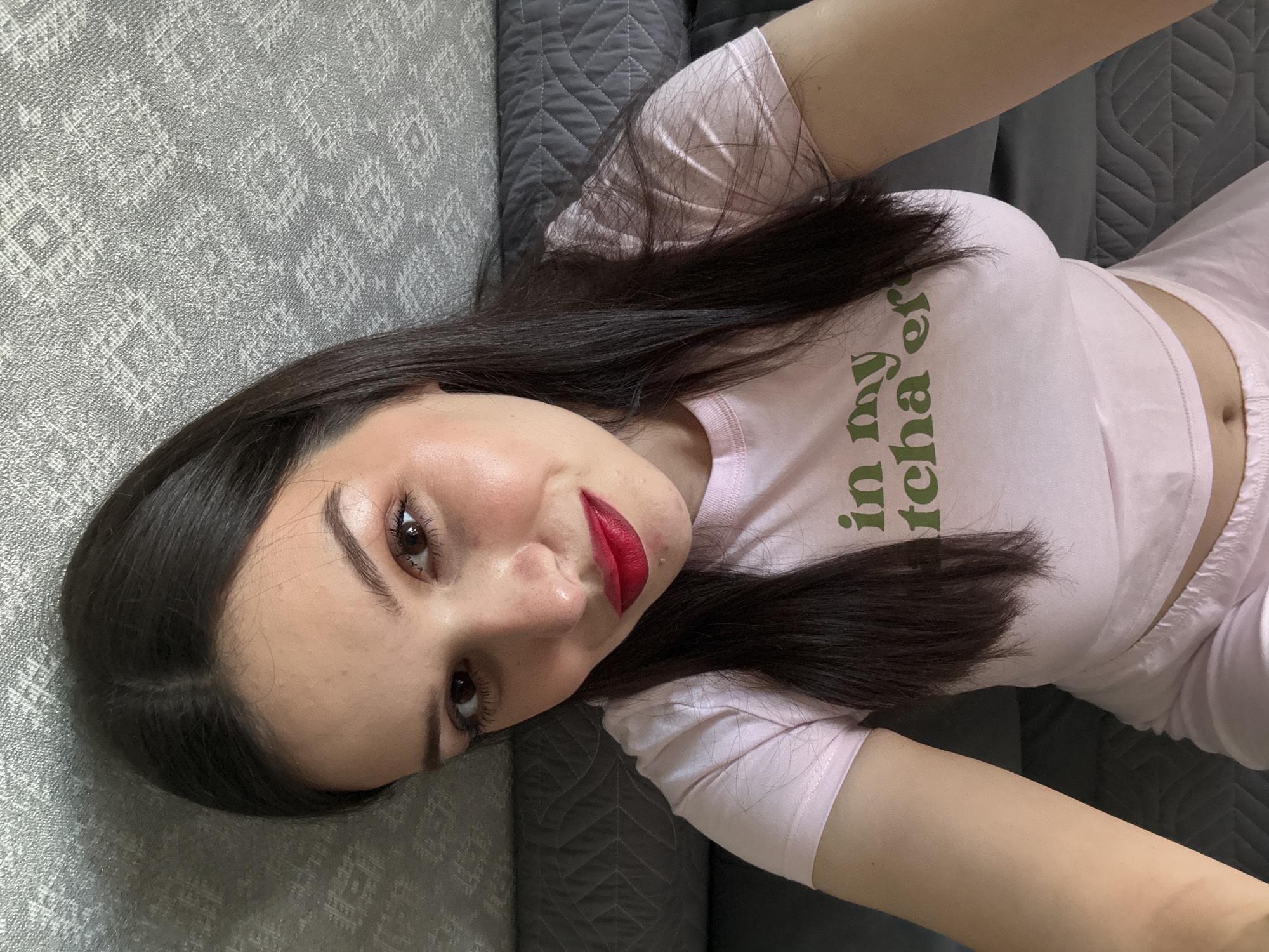 Casual selfie session in Bataysk, matcha tee and red lips