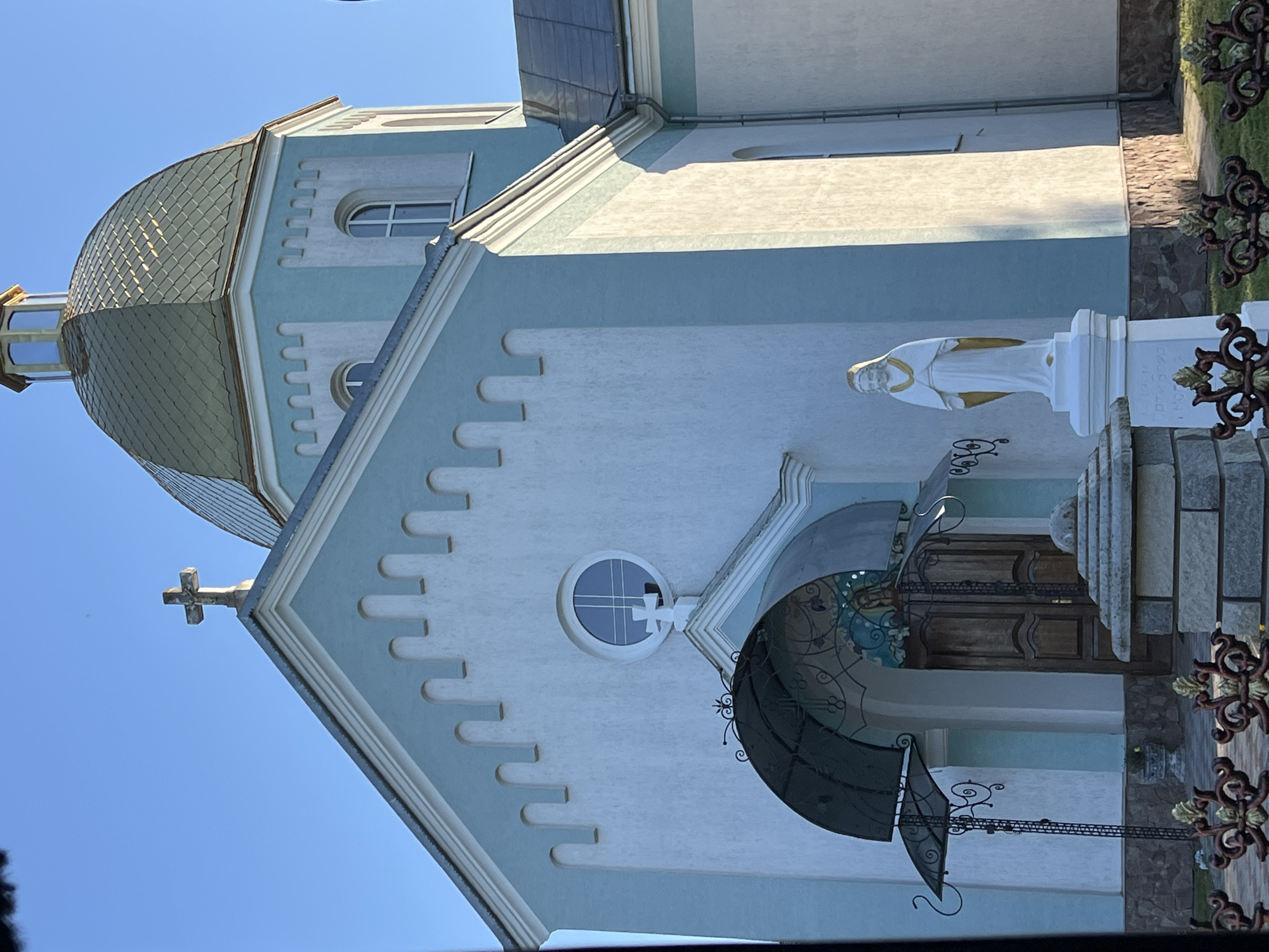 Church and waterway documented in Horodyshche, Ukraine