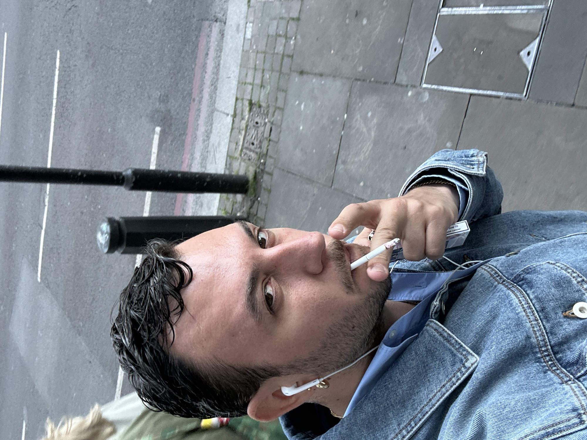 London Evening Life: Street Scenes, Dining, Social Gatherings Documented