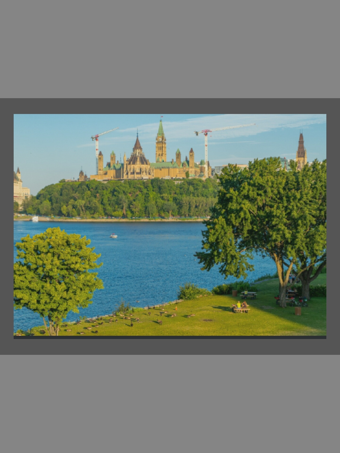 Evening photography session captures Ottawa waterfront landmarks at sunset