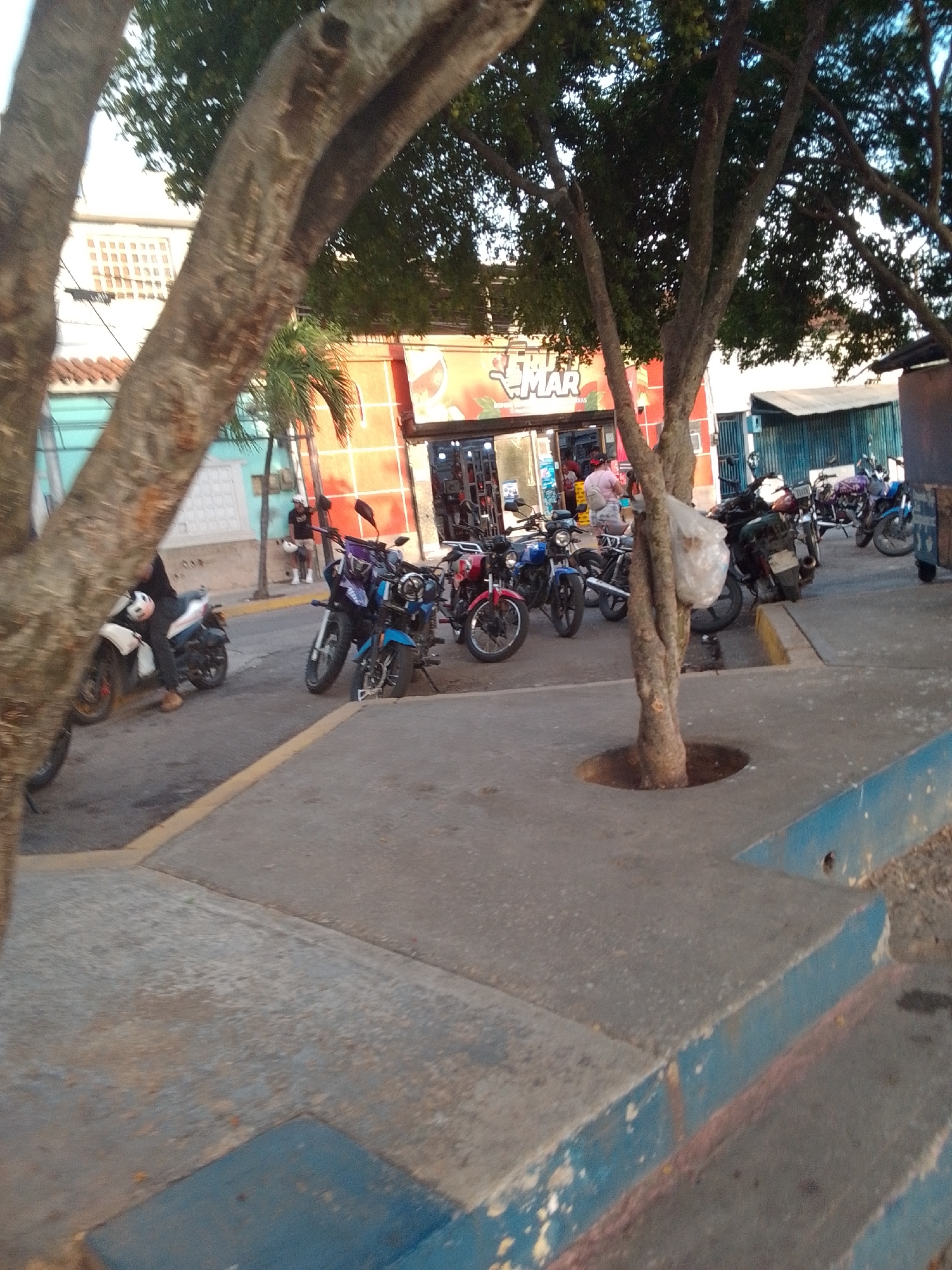 An ordinary evening around Juan Griego, Venezuela