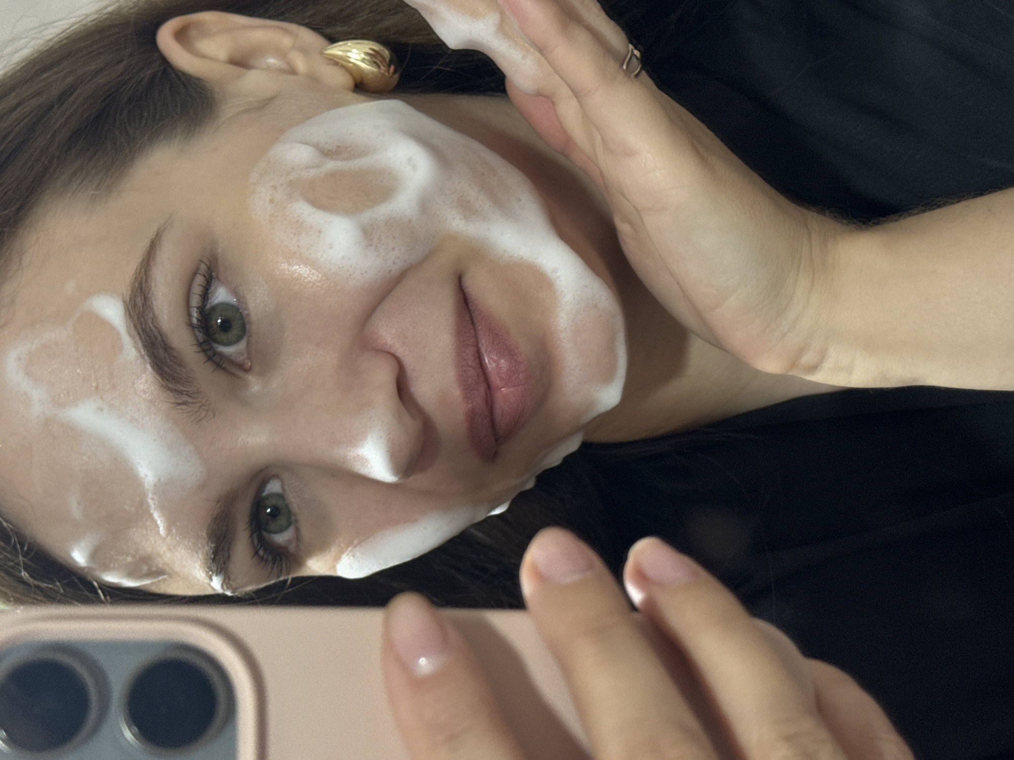 Casual selfies and portraits from an evening in Chaikovsky