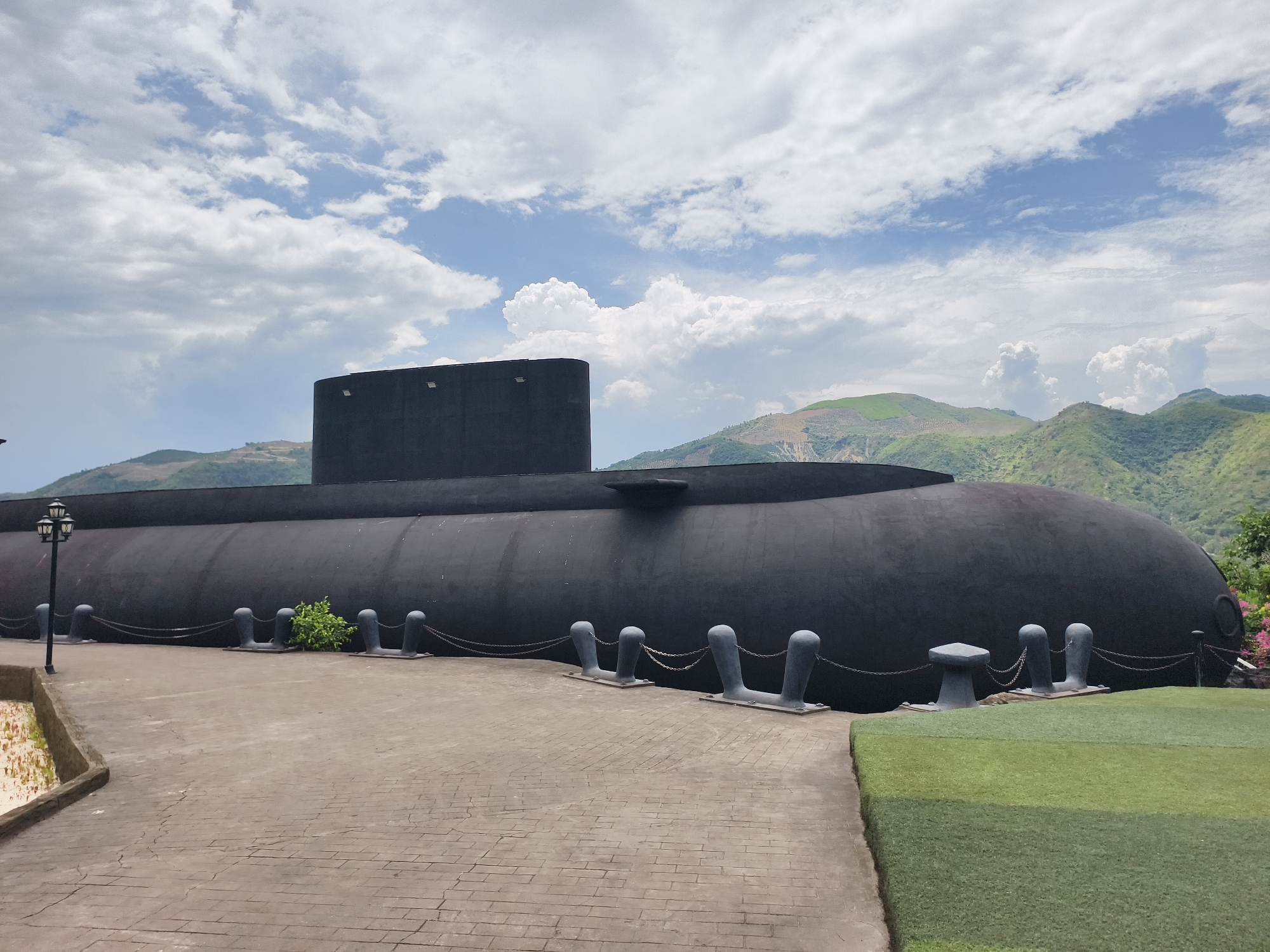 Tourist attractions and military displays documented in Nha Trang