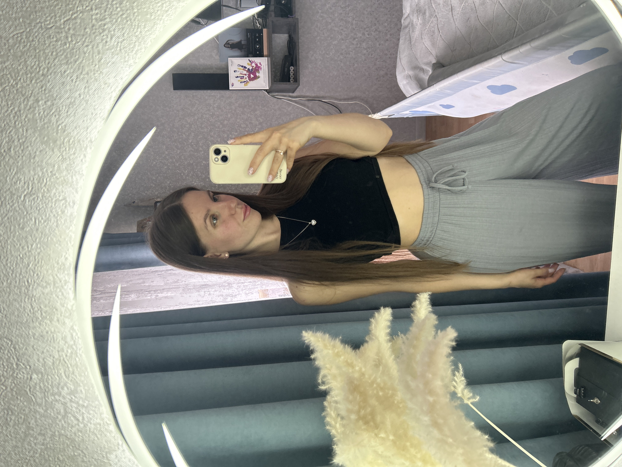 Woman documents beauty routine in mirror selfies, Klin Russia