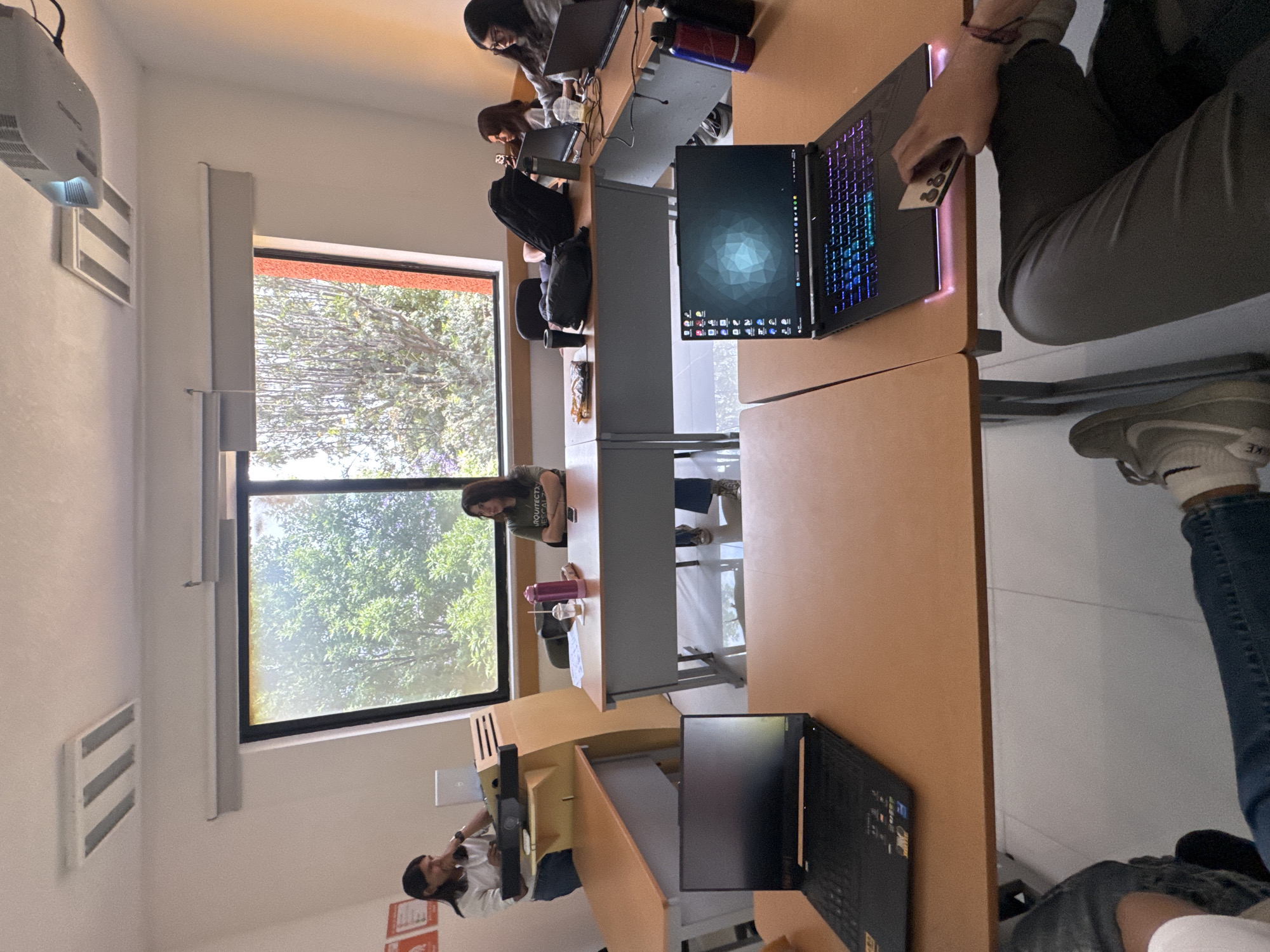 Evening study sessions documented at San Andrés Cholula educational facility