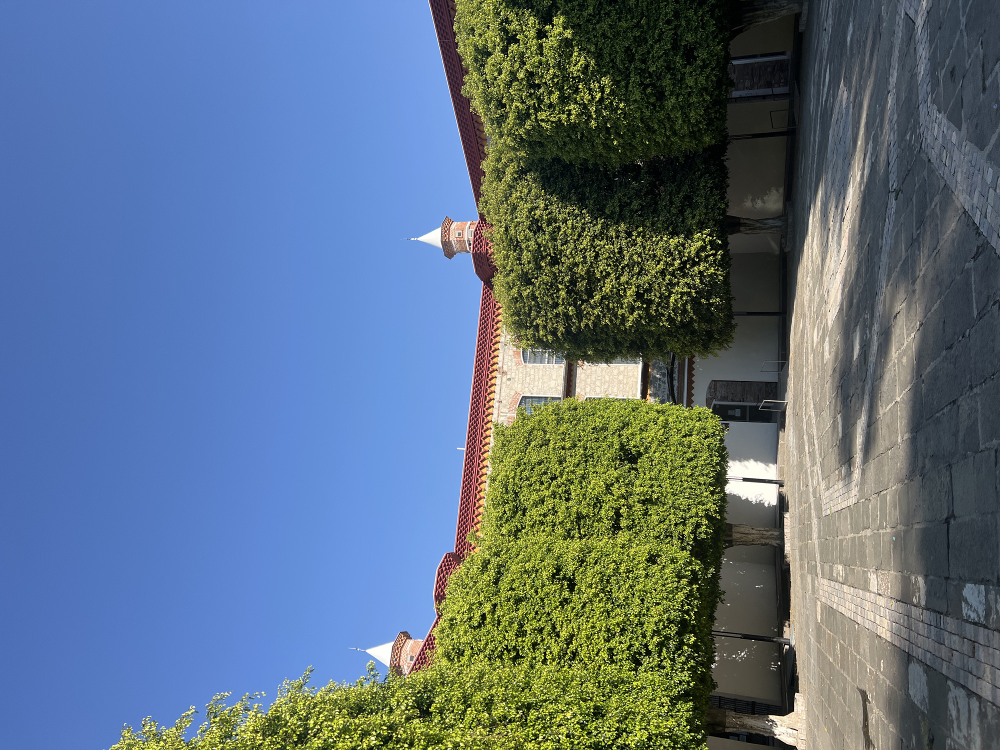 Historic Puebla architecture documented by independent witnesses