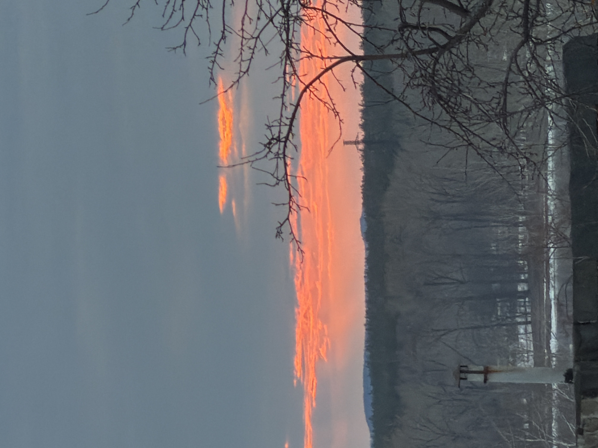 Sunset documented over Chaikovsky, Russia residential area