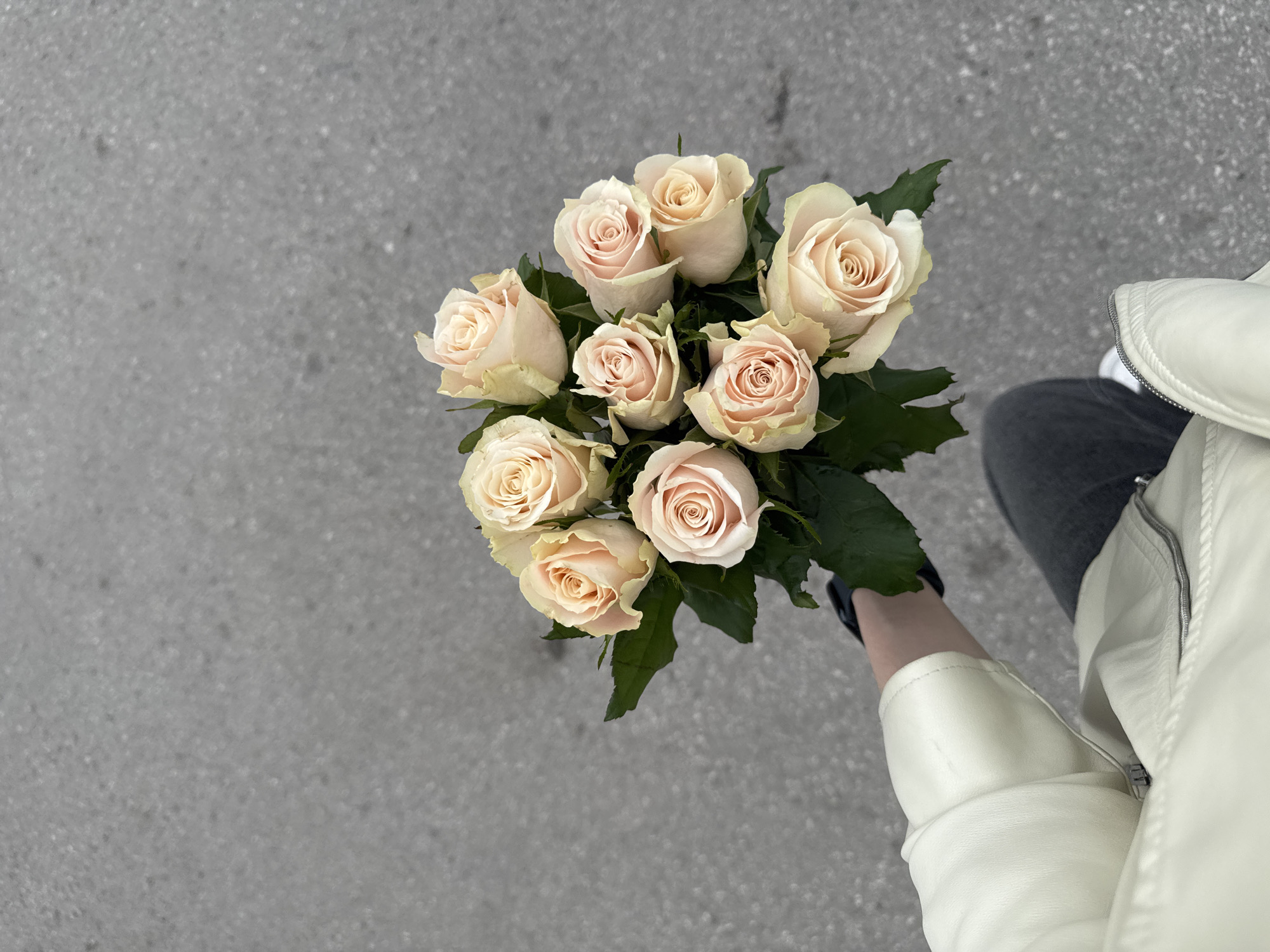 Young woman receives flowers, dines in Perm restaurants