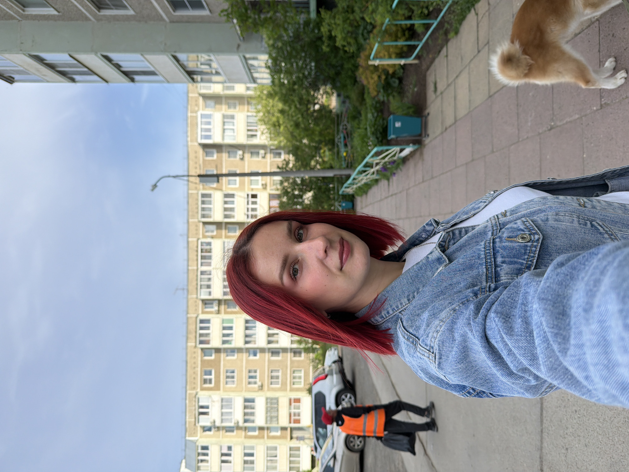Woman documents morning routine with family in Chaikovsky, Russia