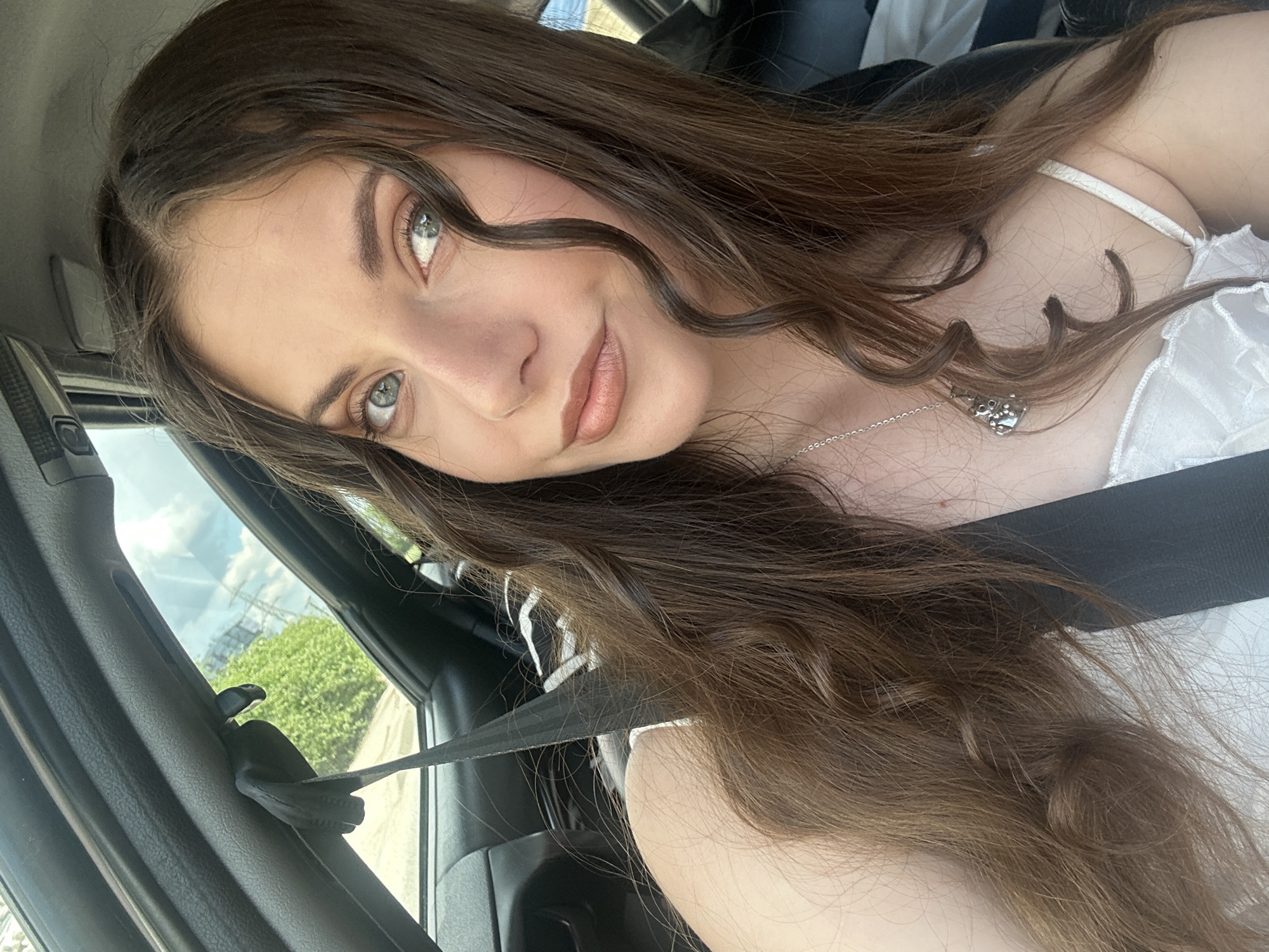 Woman documented in vehicle by multiple witnesses Sunday morning