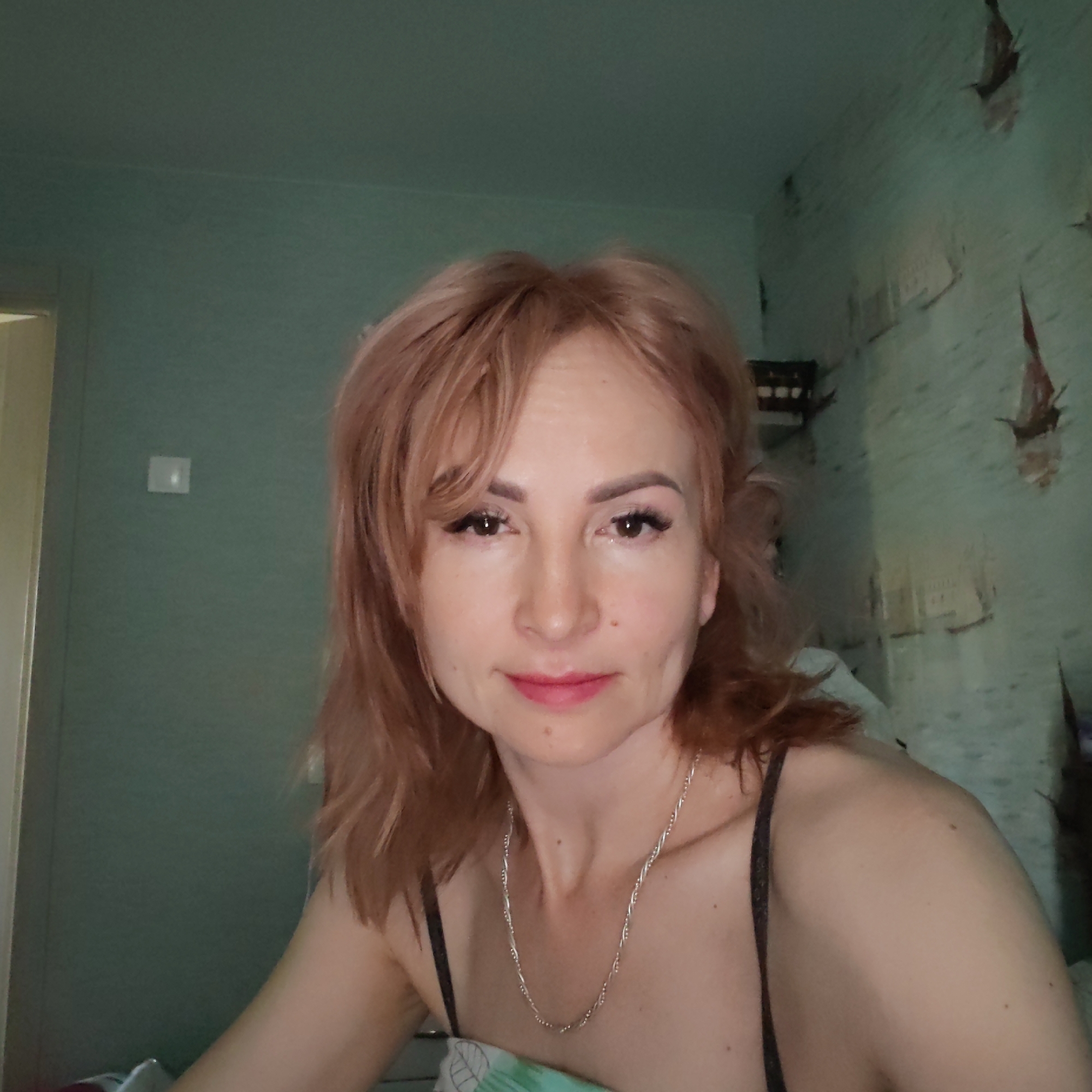 Woman observed in deteriorating room in Chaikovsky, Russia