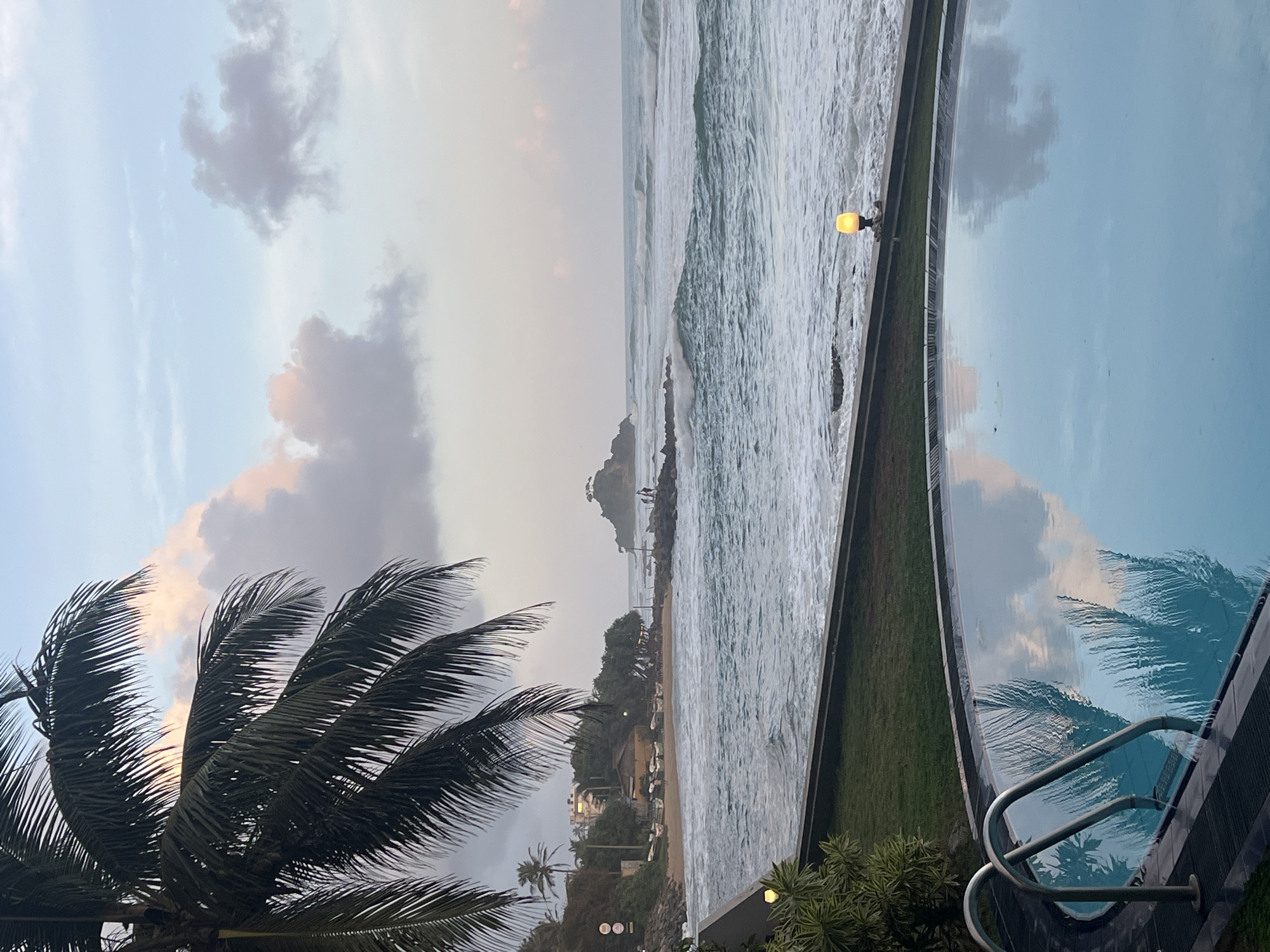 Stormy afternoon on the Sri Lankan coast at Goviyapana