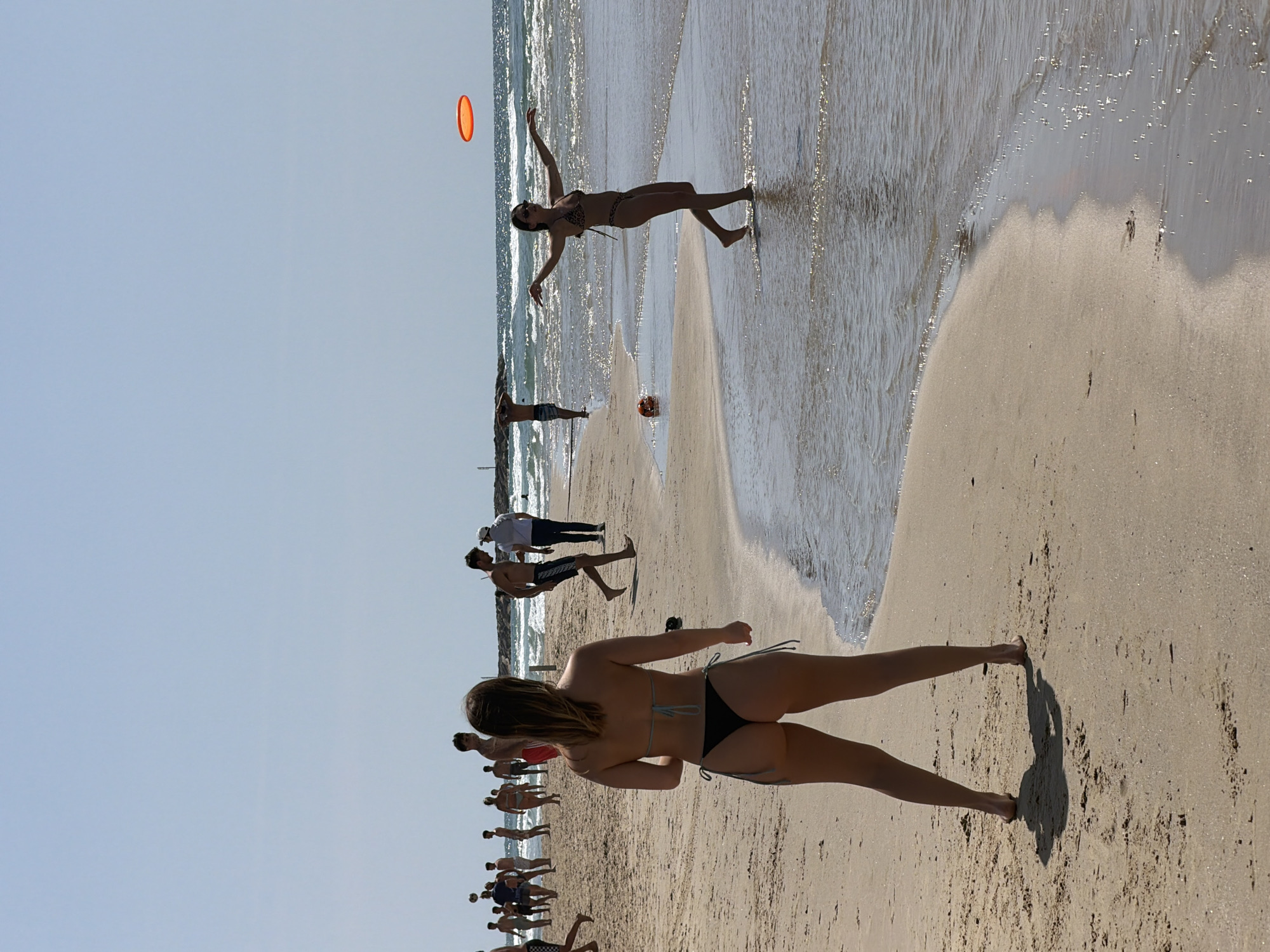 Tel Aviv beachgoers enjoy acrobatics and soccer activities