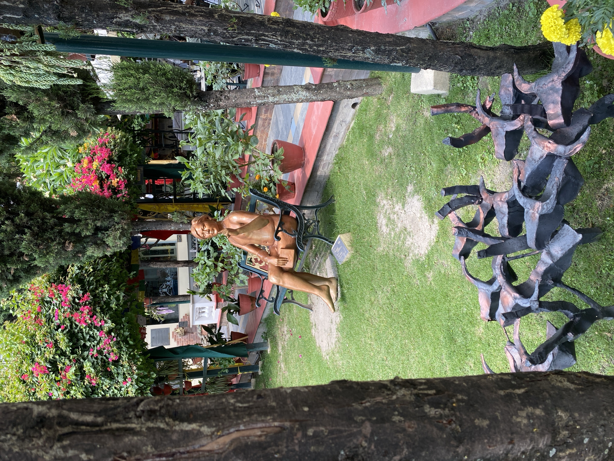 Morning stroll through Kathmandu's art, sculpture, and street life
