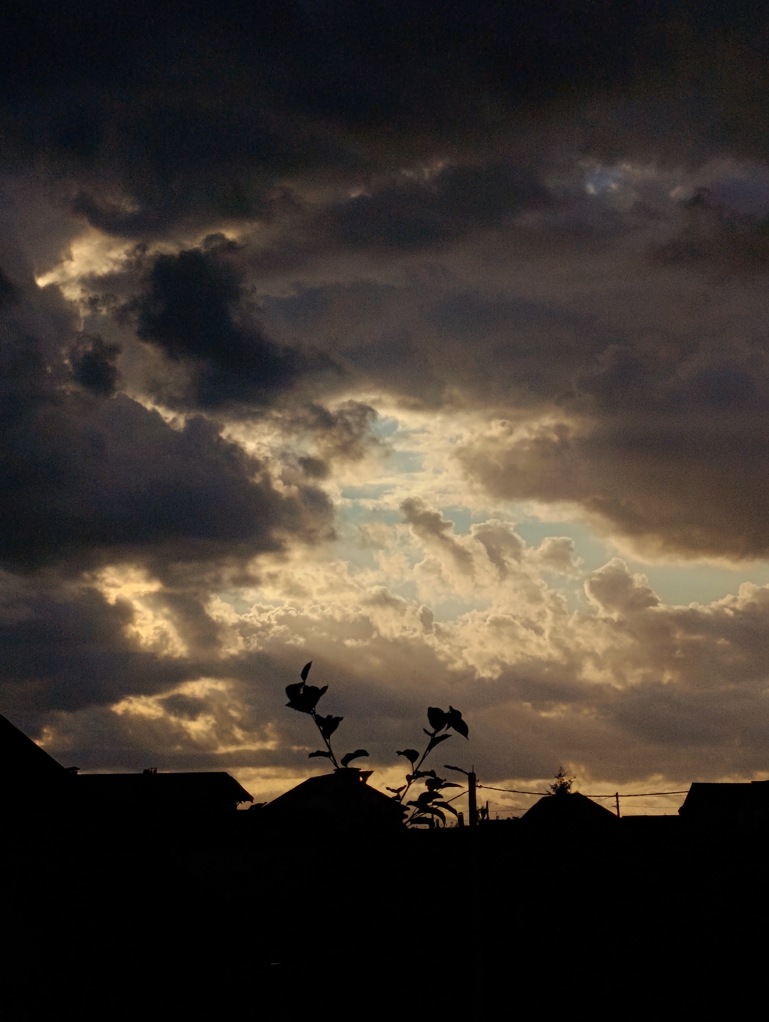 Match wraps up at Dinamo Stadium under a stormy Minsk sky
