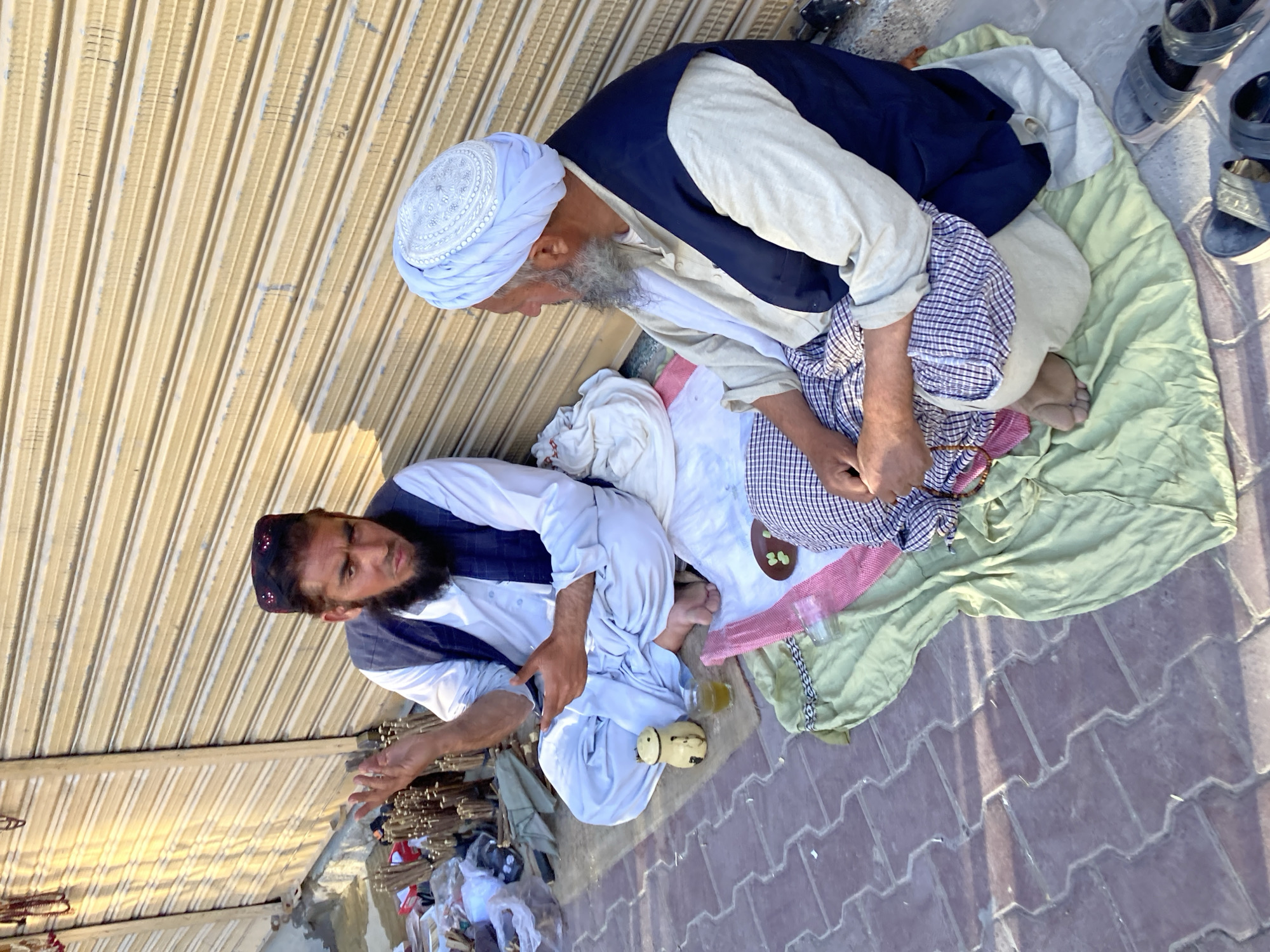 Outdoor gatherings observed in Quetta during afternoon hours