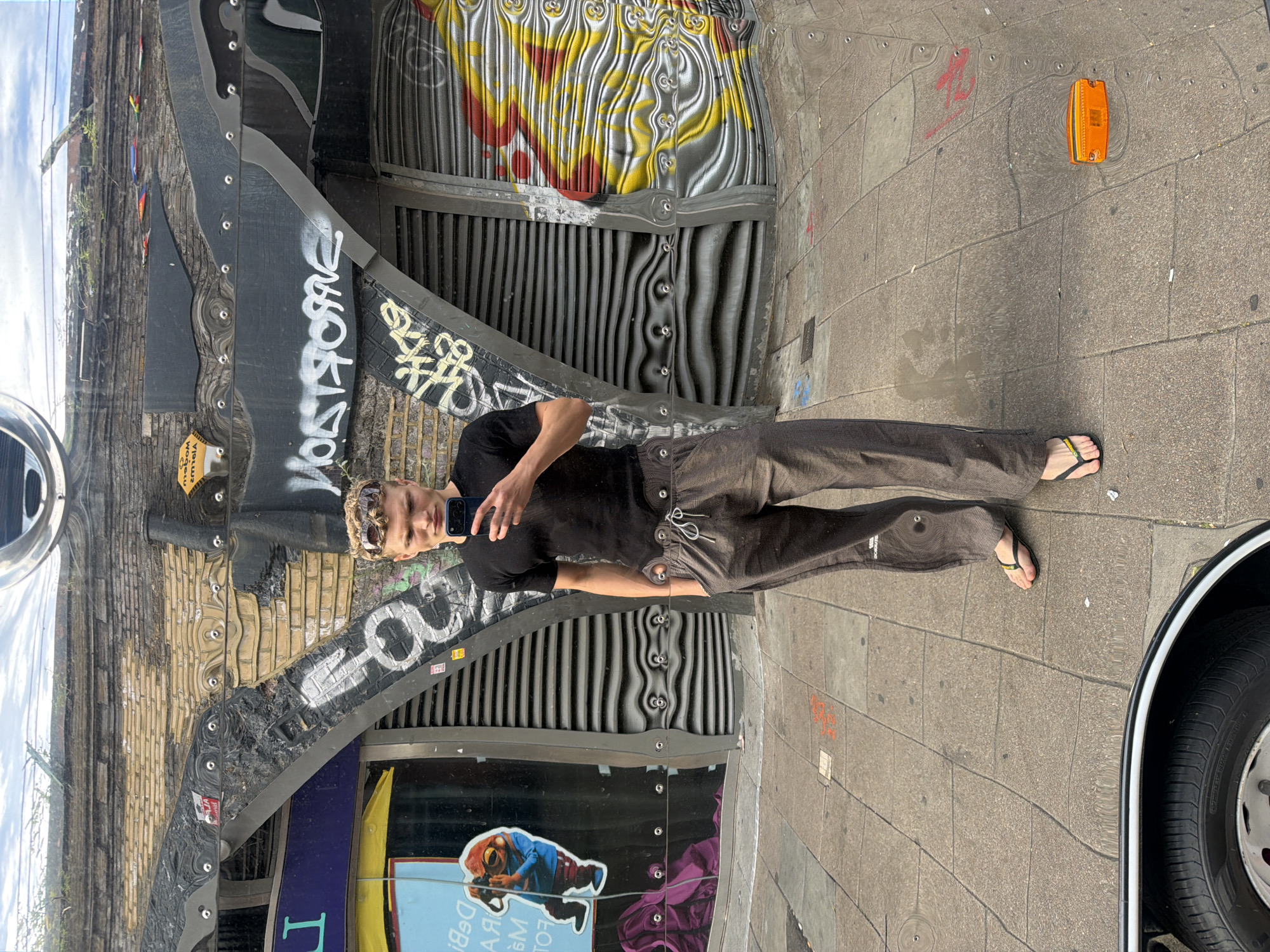 Street selfie and a pepperoni pizza pickup in south London