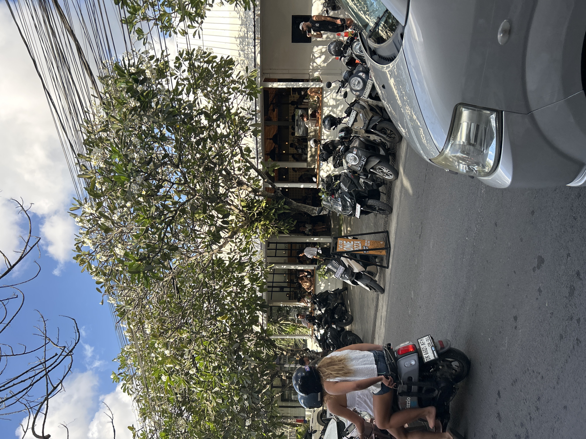 Morning streets and café time in Kuta Selatan, Bali