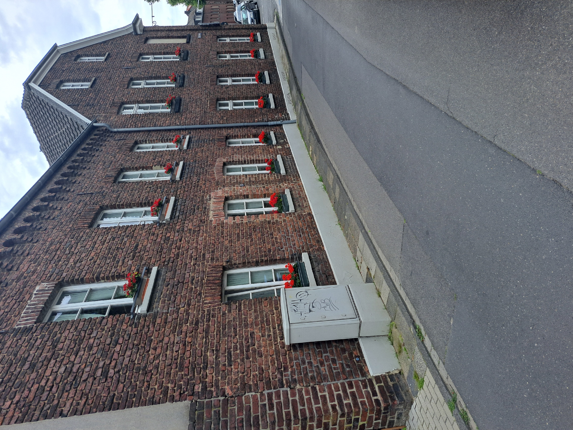 Witnesses Document Mixed Urban Residential Area Buildings