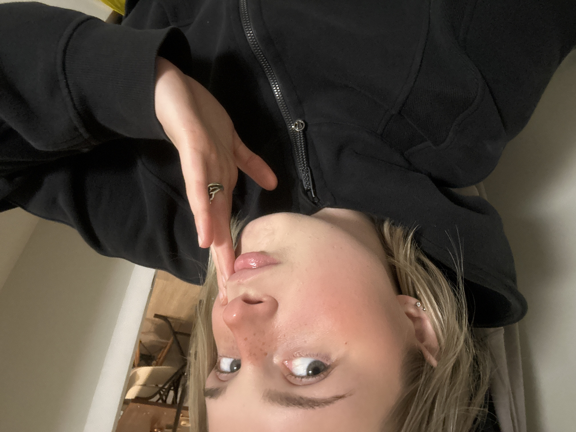 Woman takes bedroom selfies in Vancouver late night