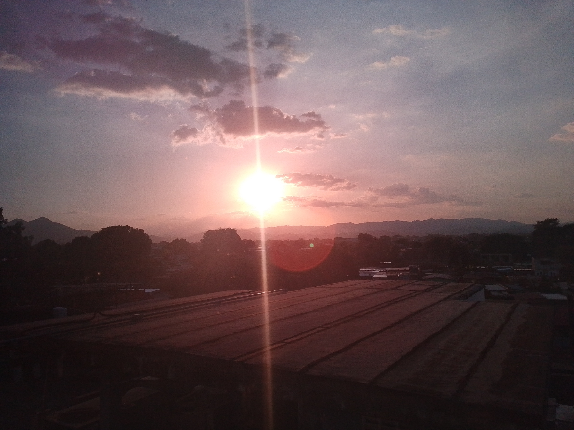 Sunset observed over Tinaquillo, Venezuela on May 4, 2026