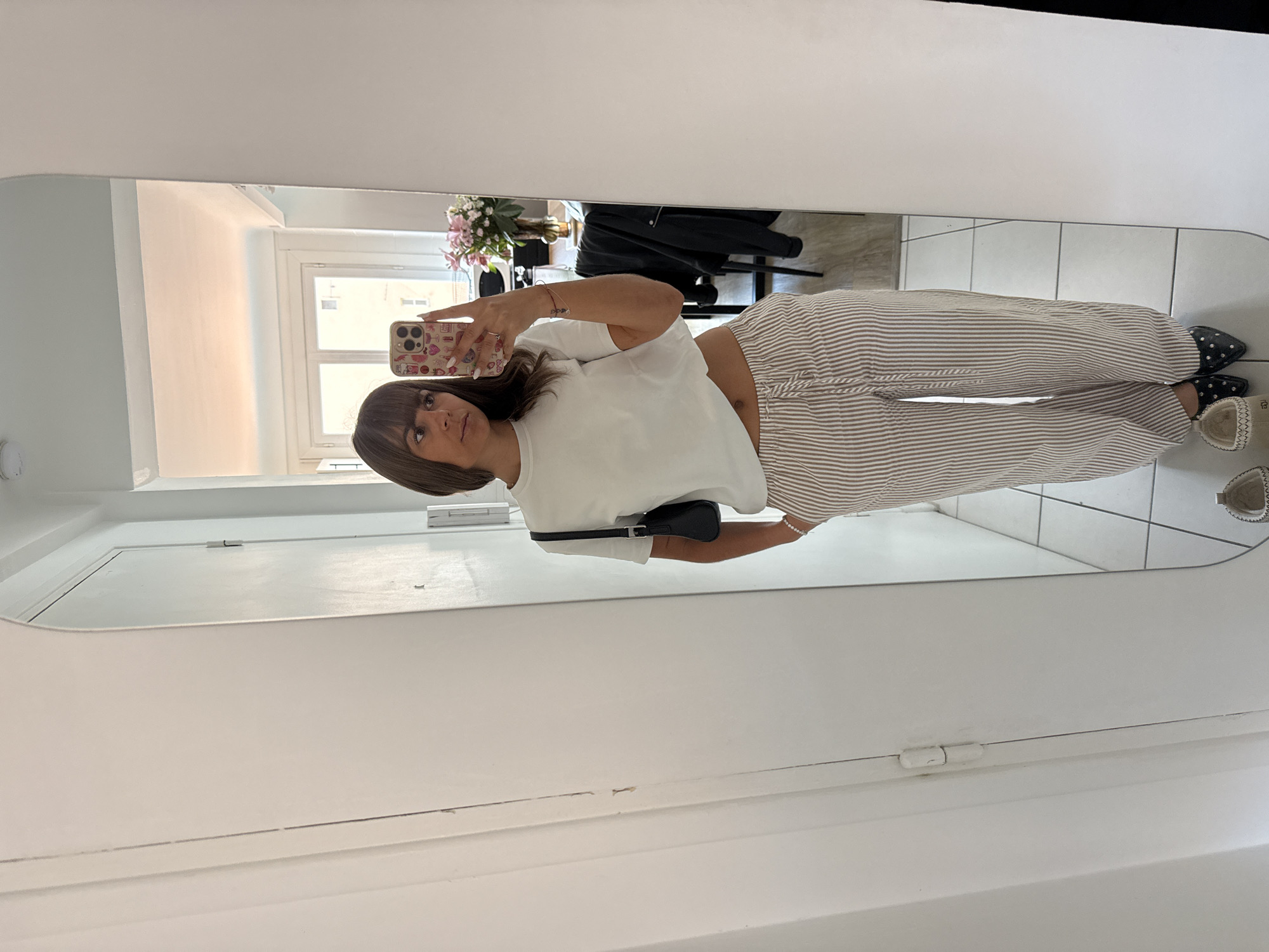 Morning routines captured in Cannes apartments