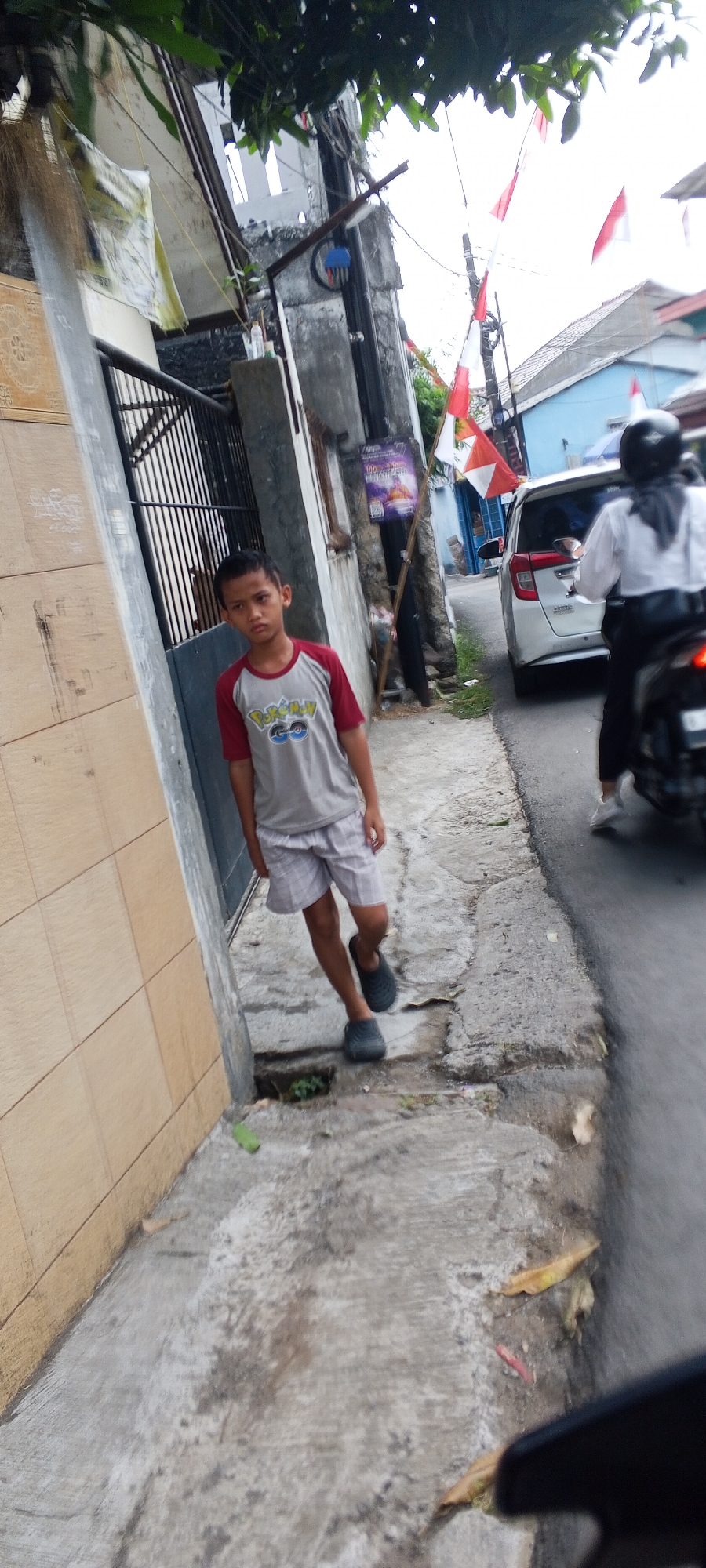 Quiet morning in a Depok residential neighborhood, streets and alleys