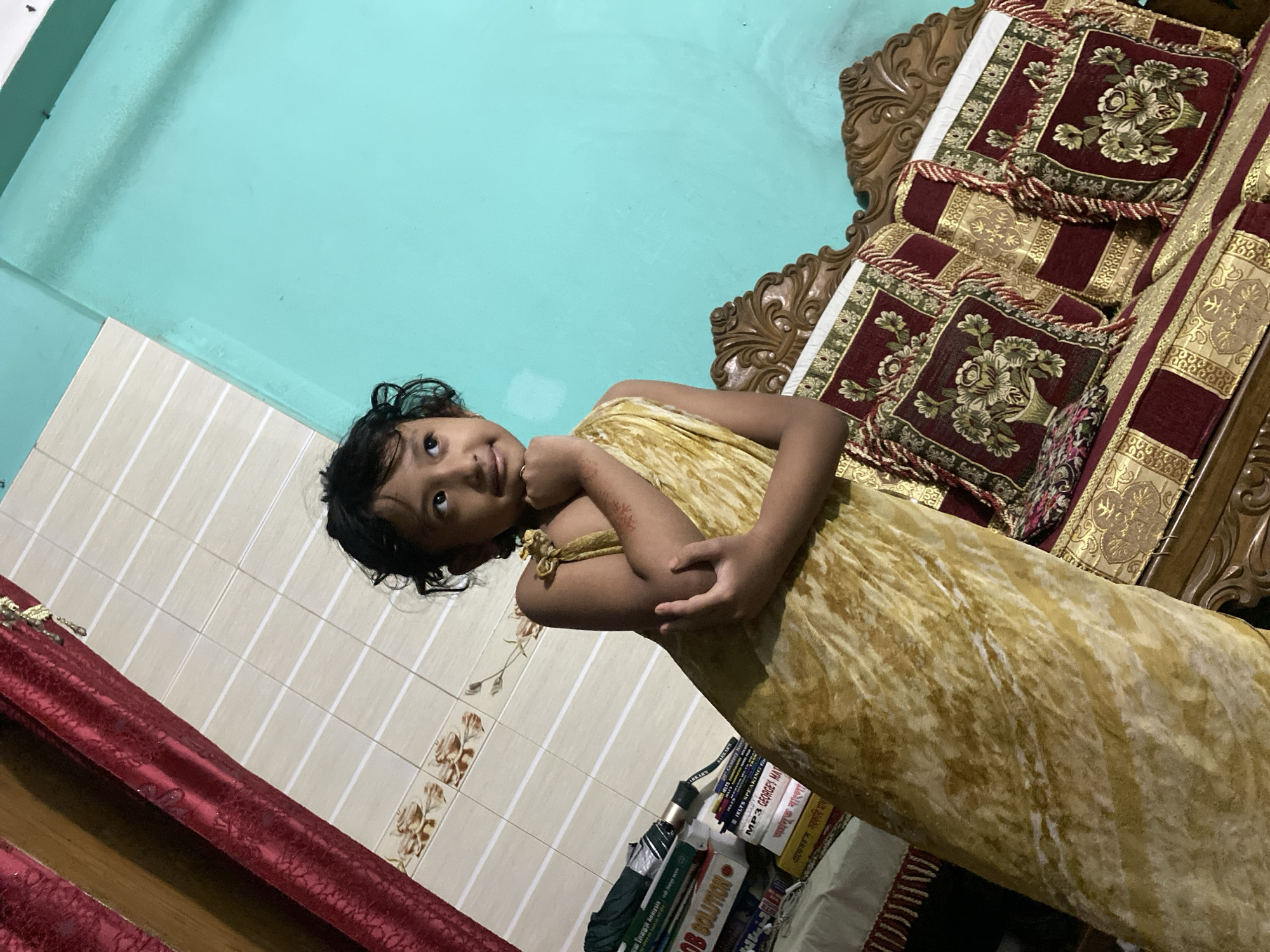 Traditional dance and rooftop moments in Dhaka