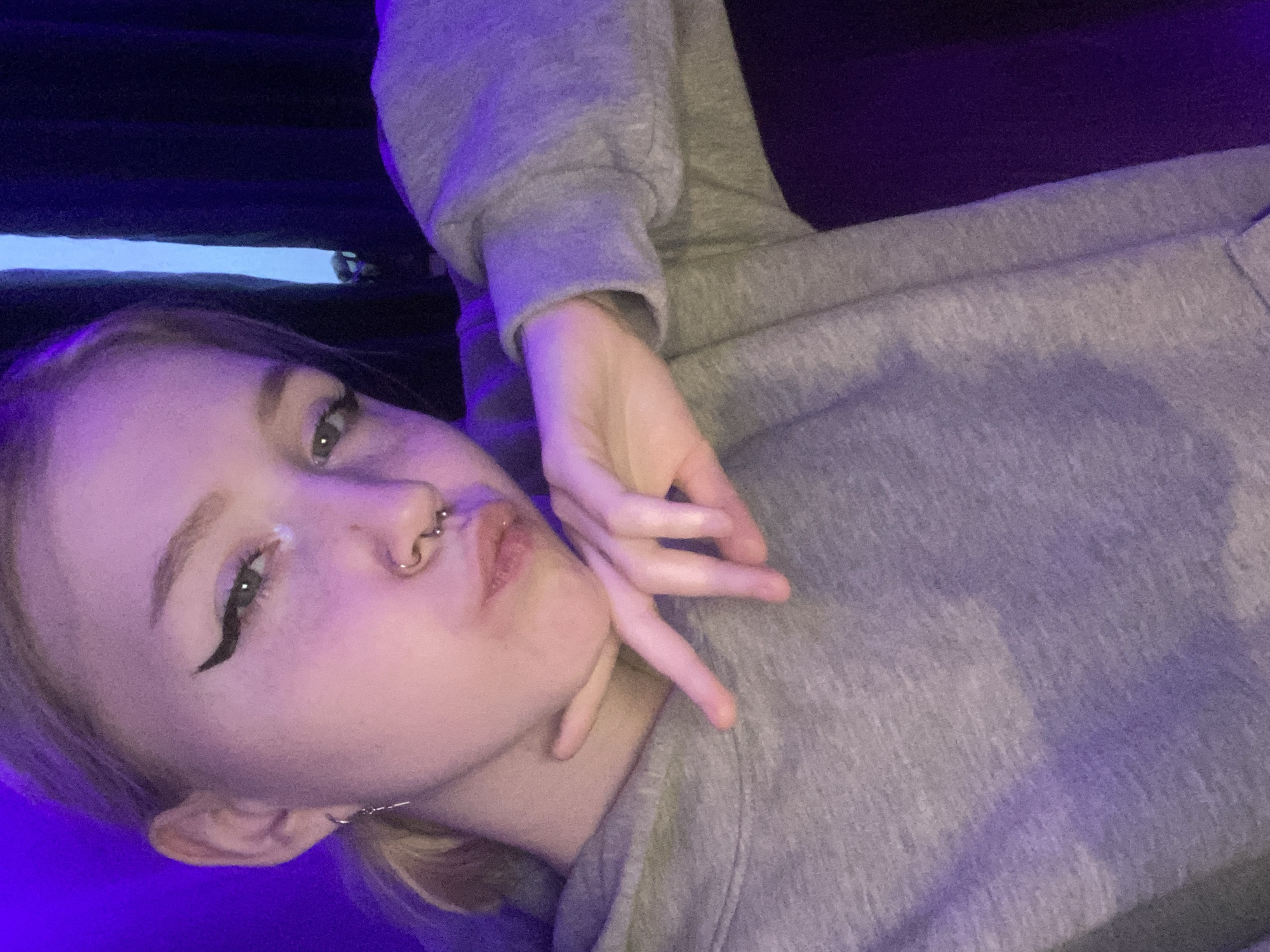 Friday afternoon selfies and social sharing in Izhevsk
