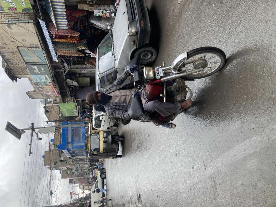 Ordinary Monday morning street life captured in Quetta