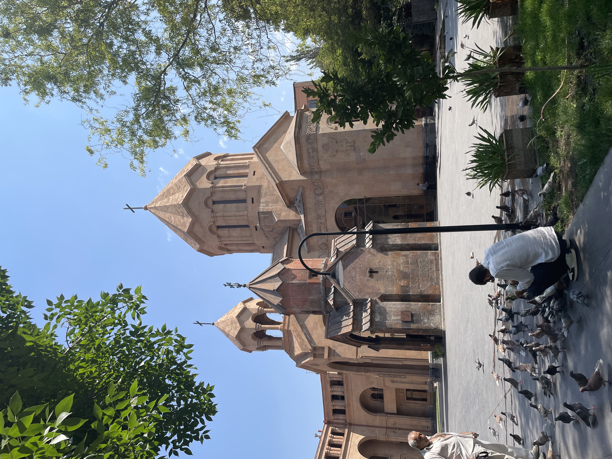 Early morning tour through Yerevan's landmarks and streets