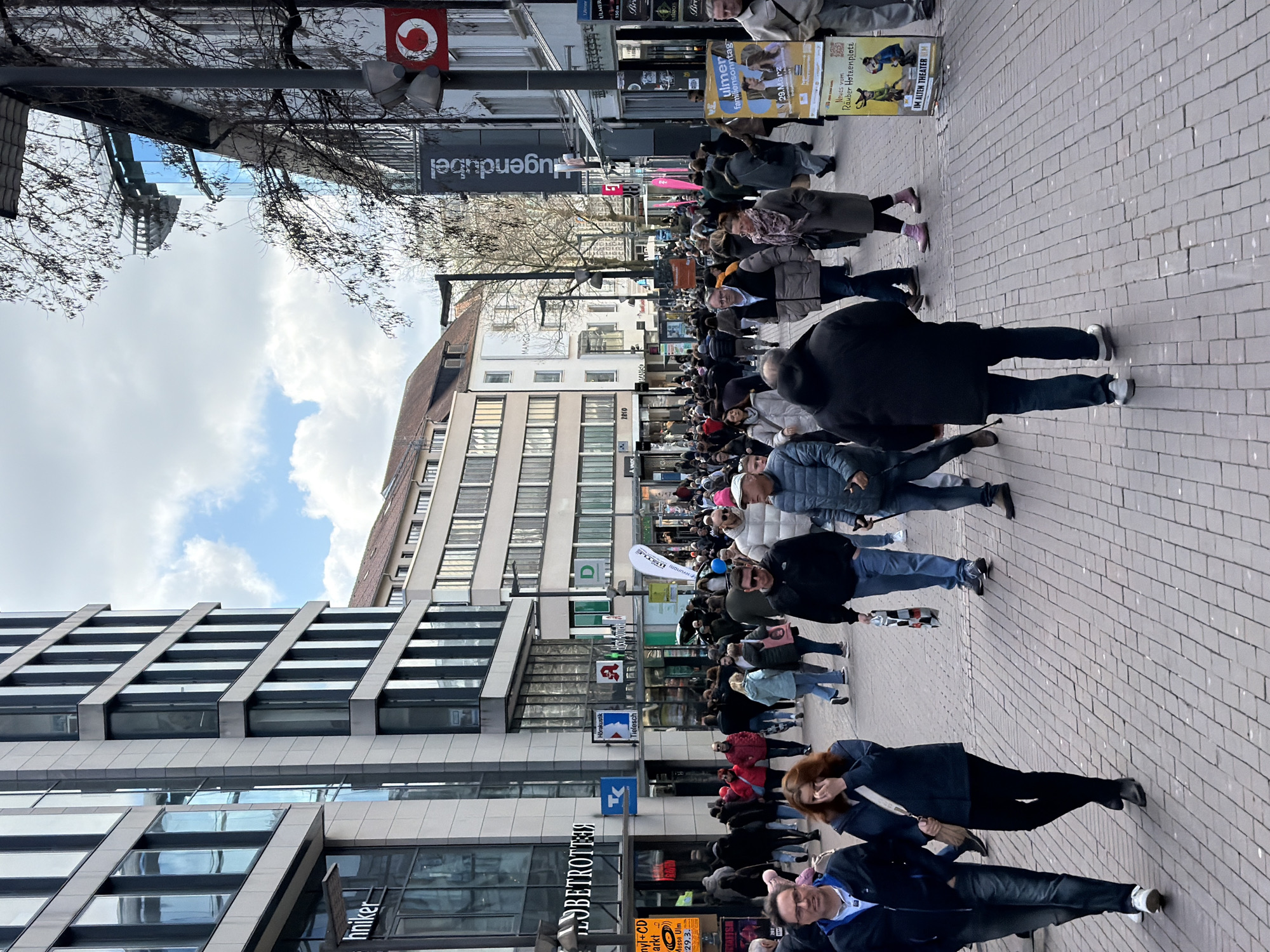 Busy pedestrian zone draws crowds in Ulm, Germany