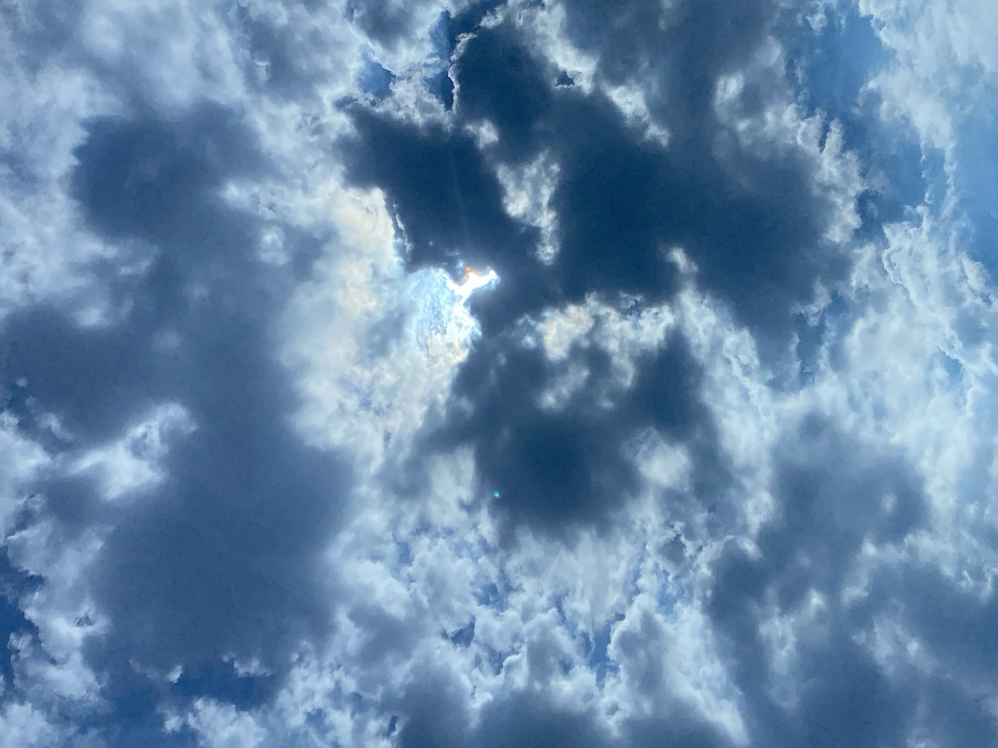 Sky watching session catches sun breaking through dramatic cloud cover