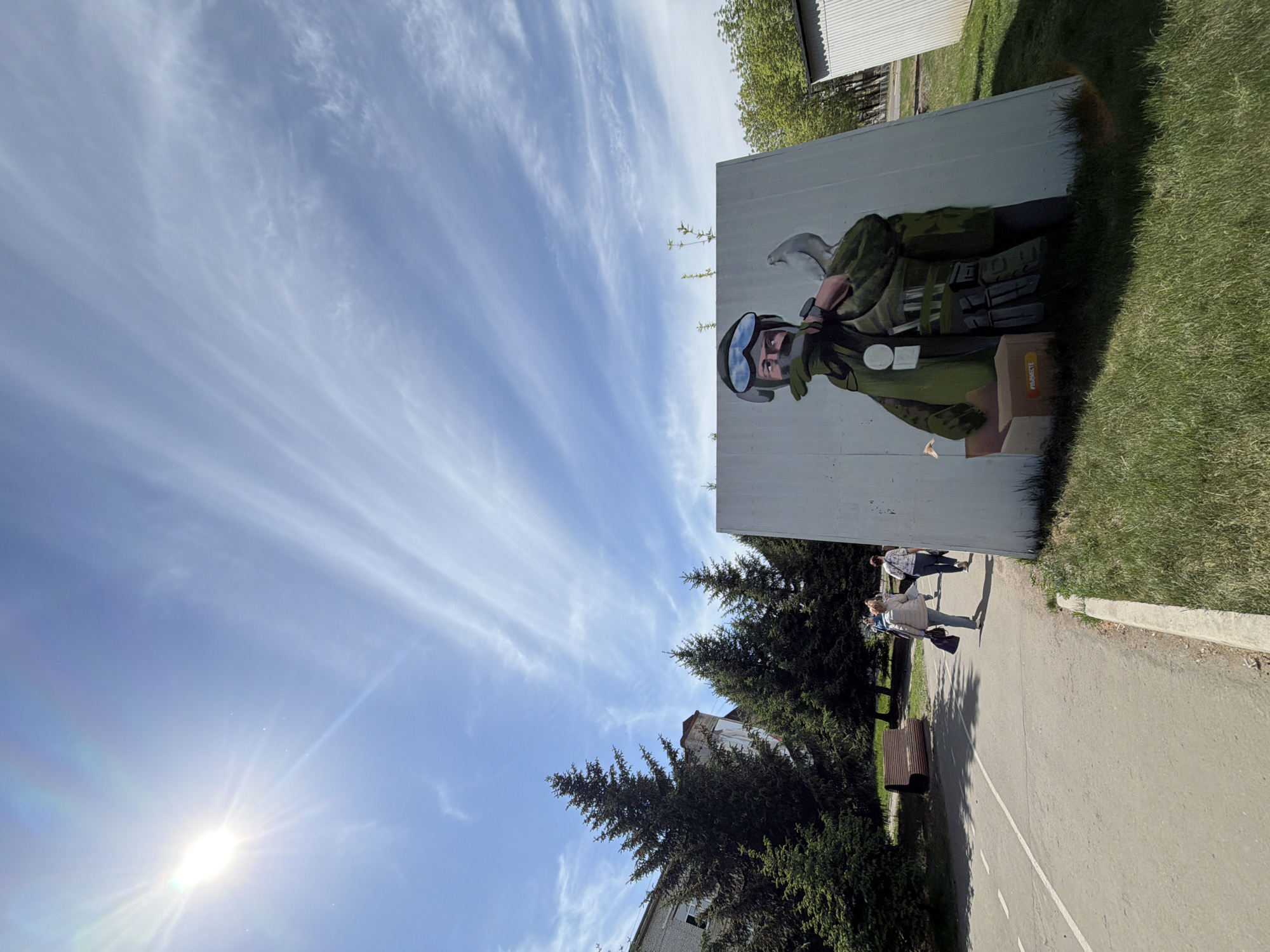 Morning street life documented in Birobidzhan, Russia