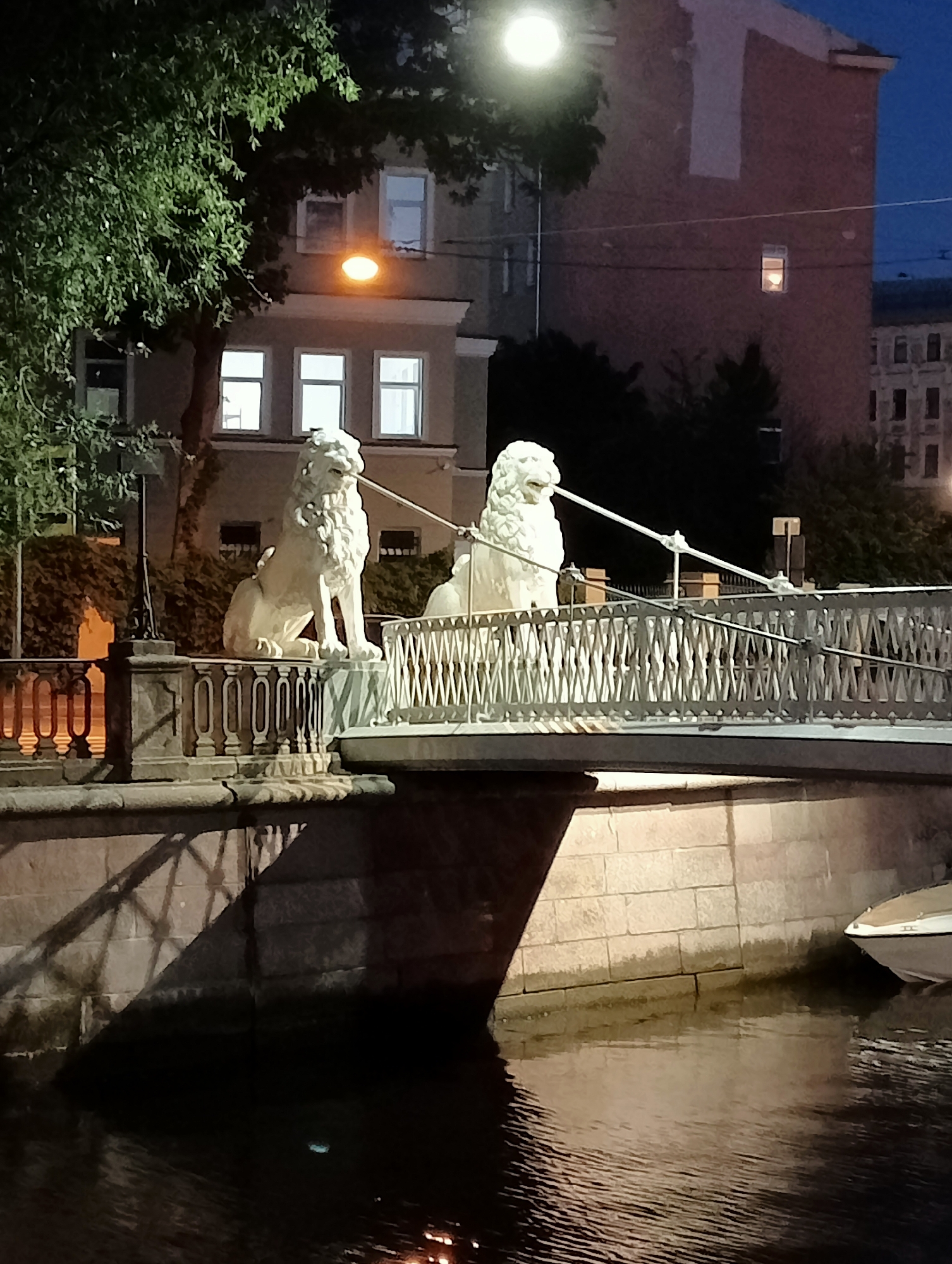 Evening stroll through illuminated Saint Petersburg landmarks captured