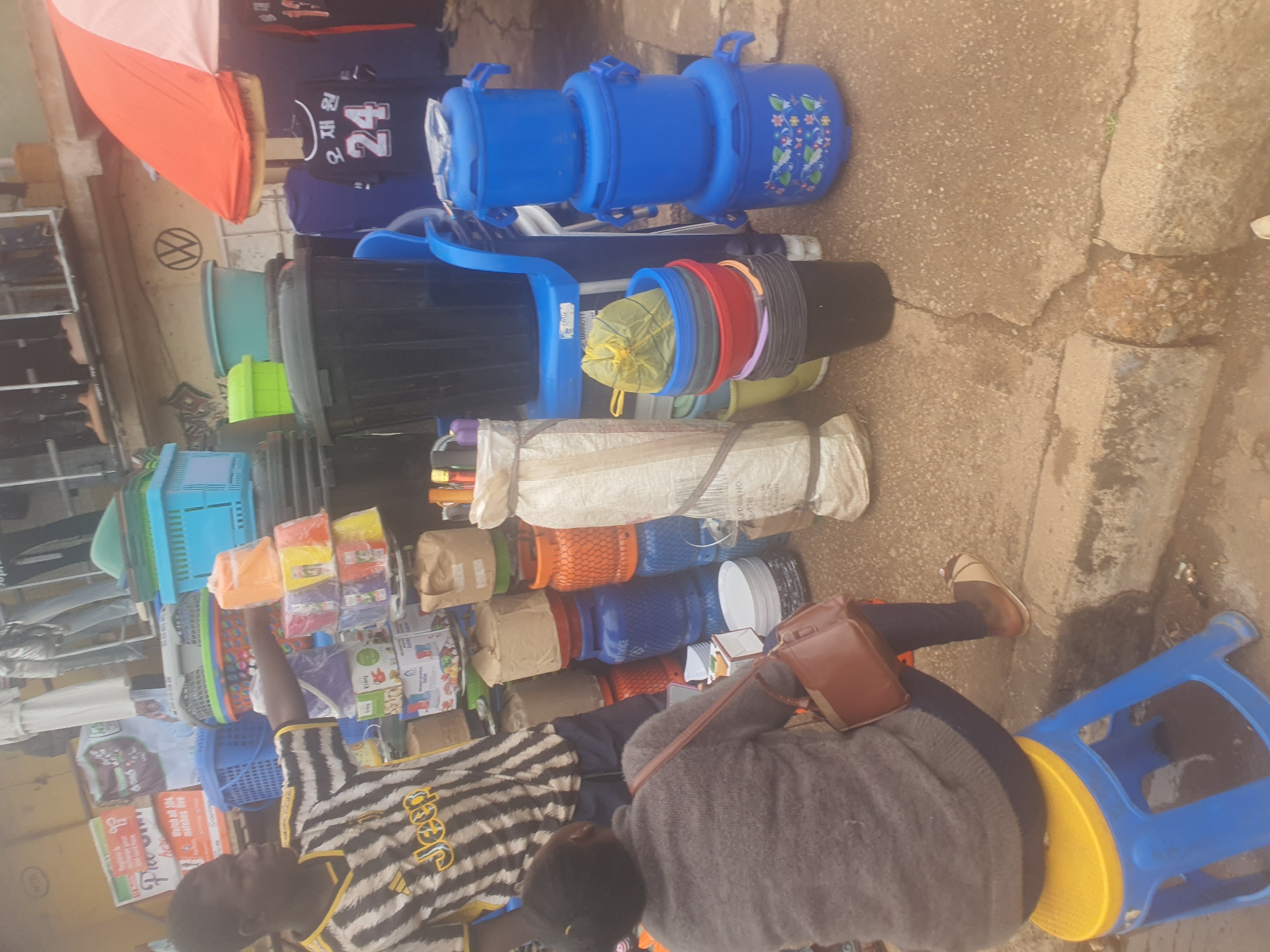Bukuru street market in full swing on a Sunday afternoon