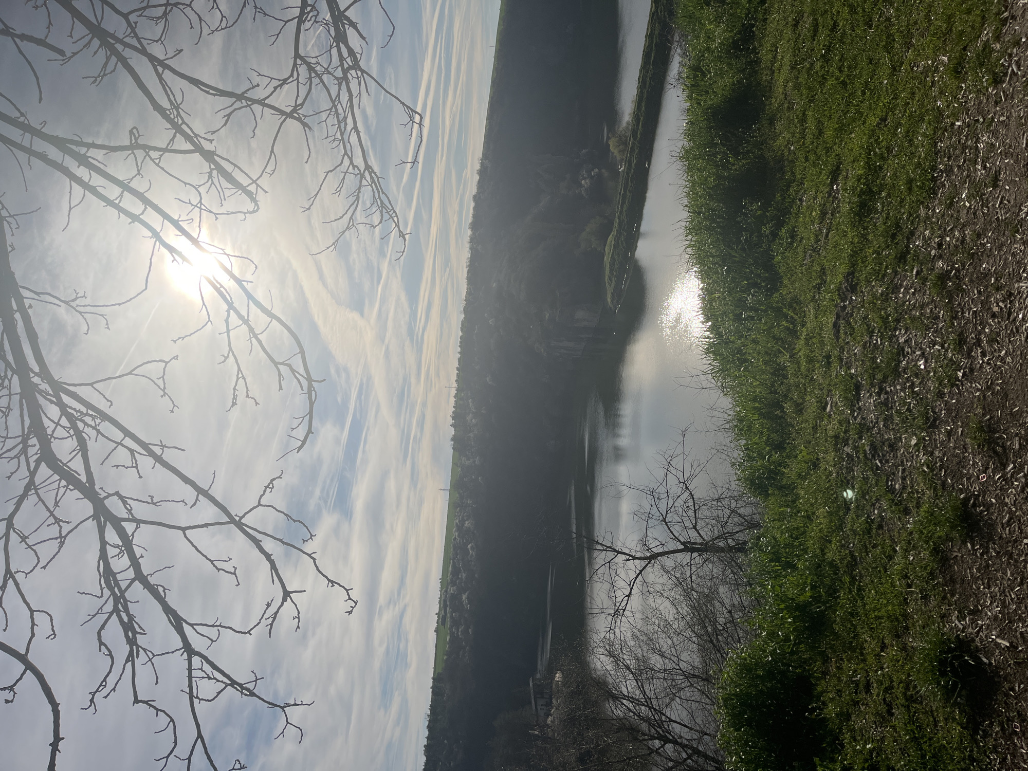 Springtime lakeside scenes documented at Kaylaka Park, Pleven