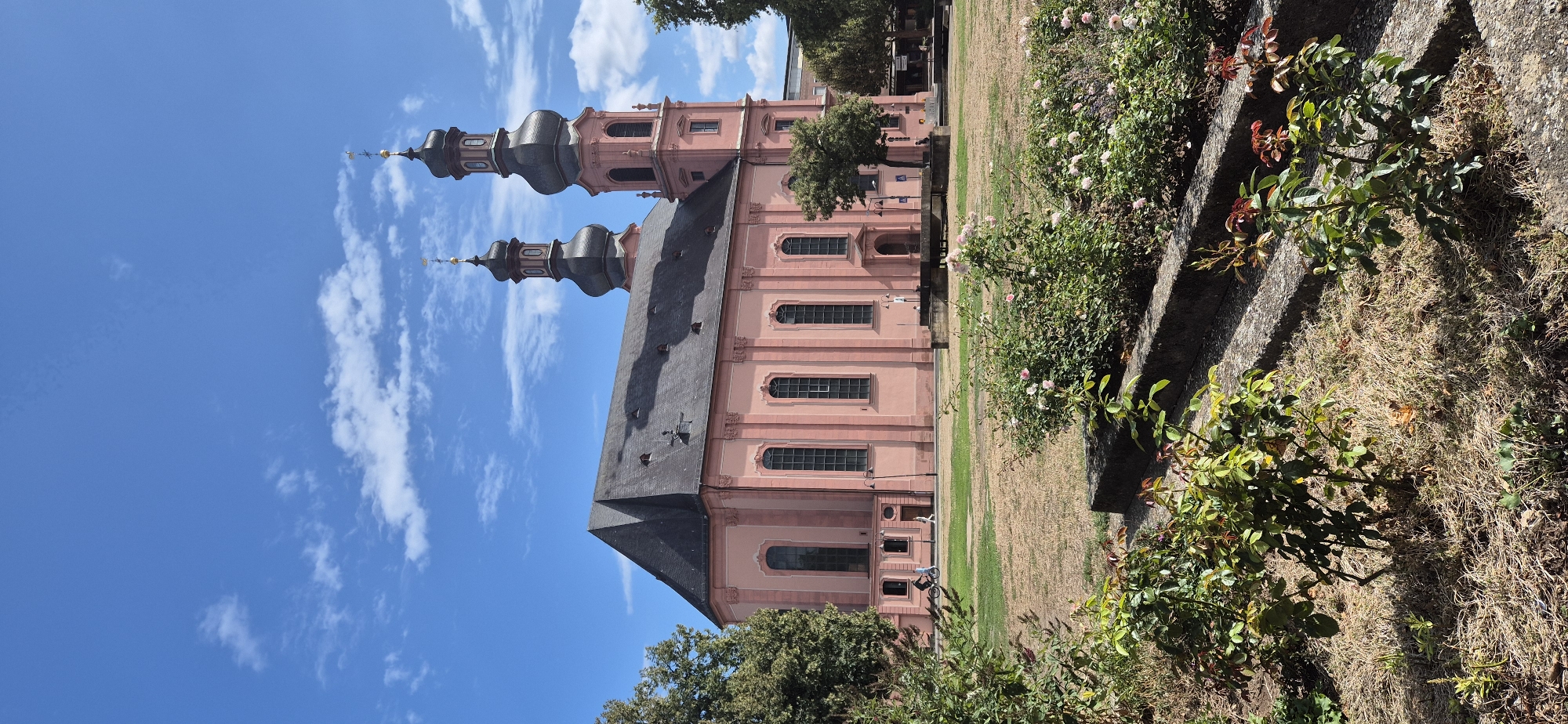 Afternoon stroll through Mainz landmarks, parks, and streets