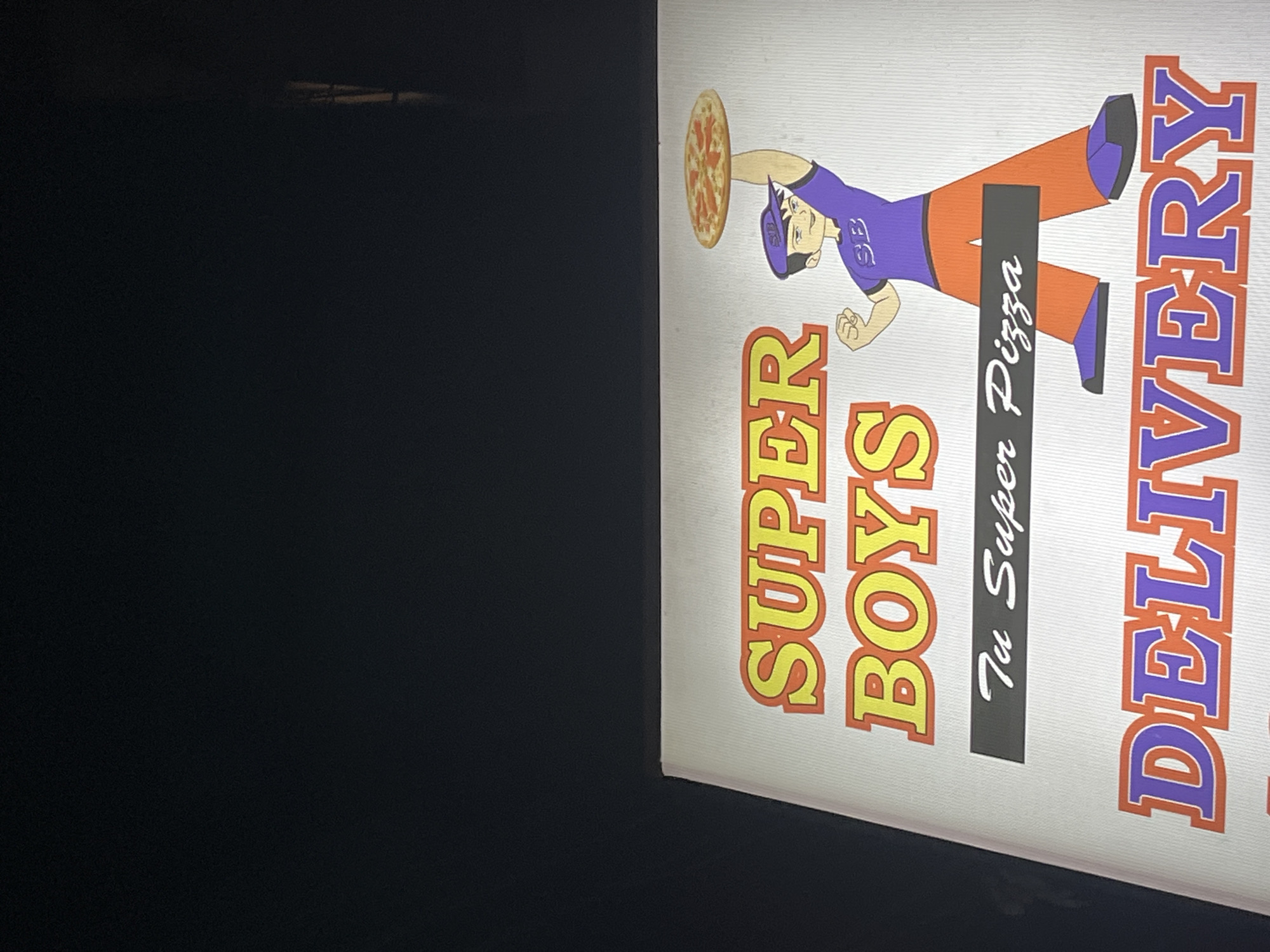 Pizza delivery shop sign spotted in Buenos Aires