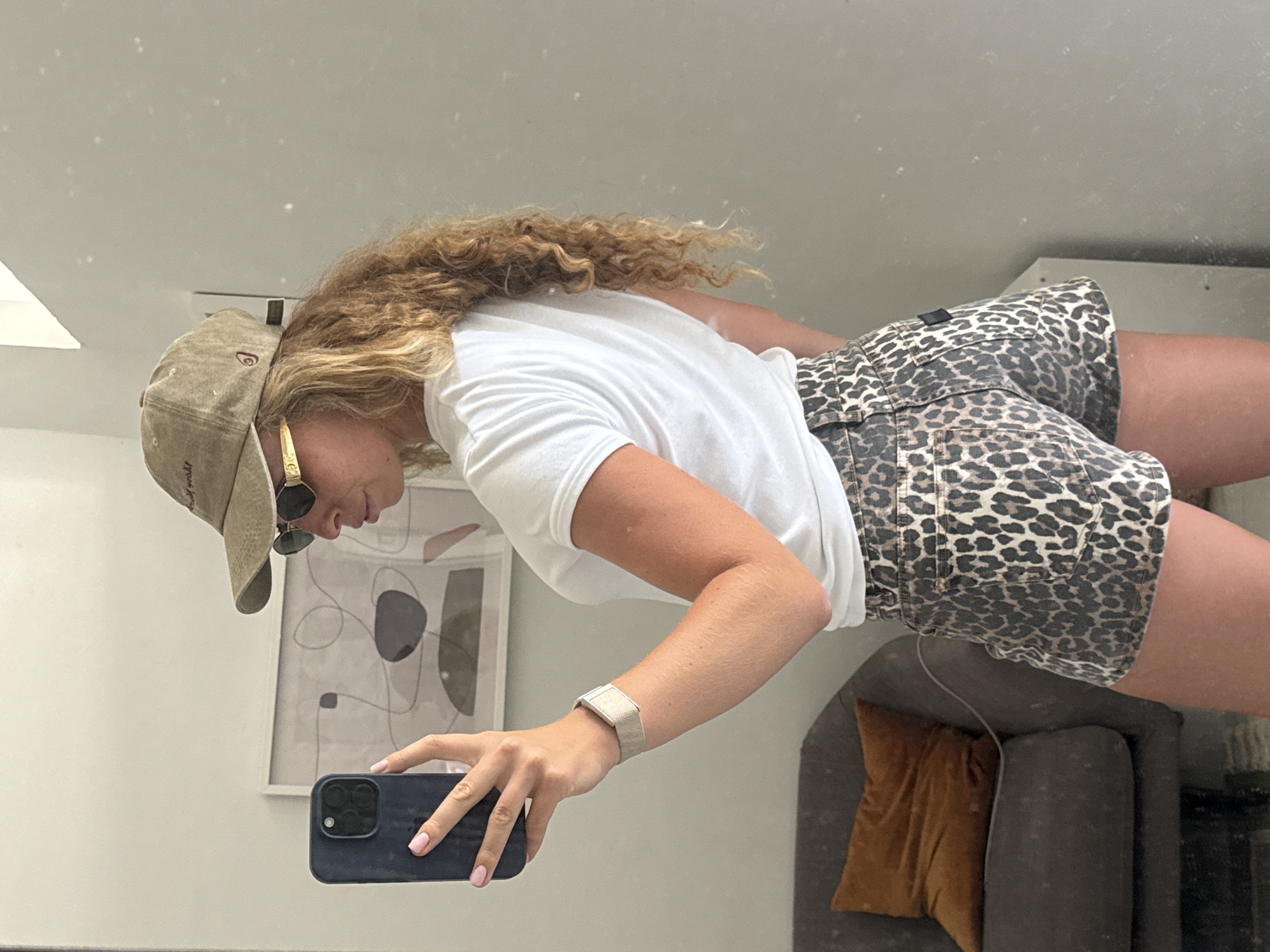 Mirror outfit check in a Tel Aviv apartment