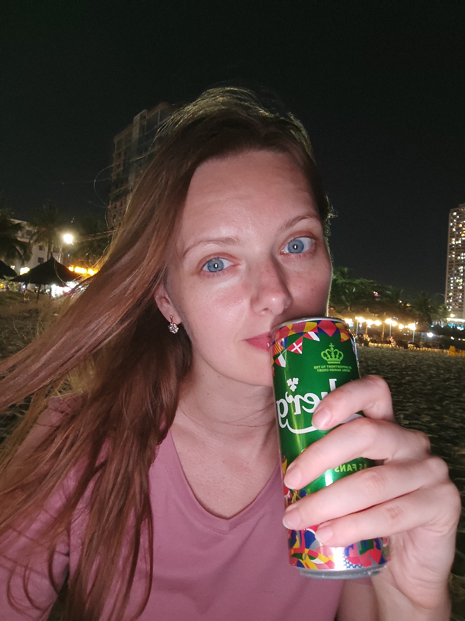 Night vibes on My Khe Beach, Đà Nẵng