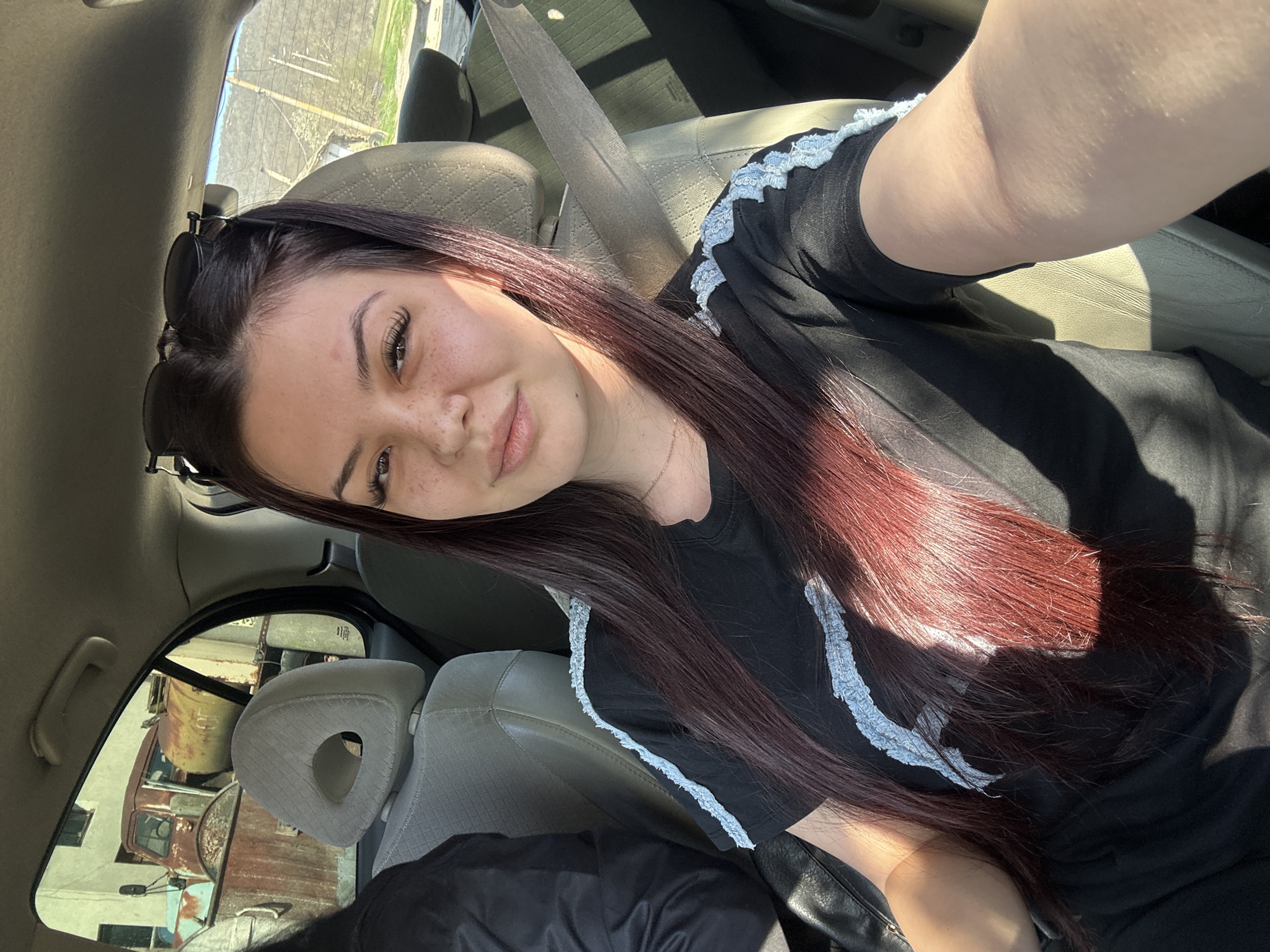 Woman spotted in driver's seat in Chubra, Bulgaria