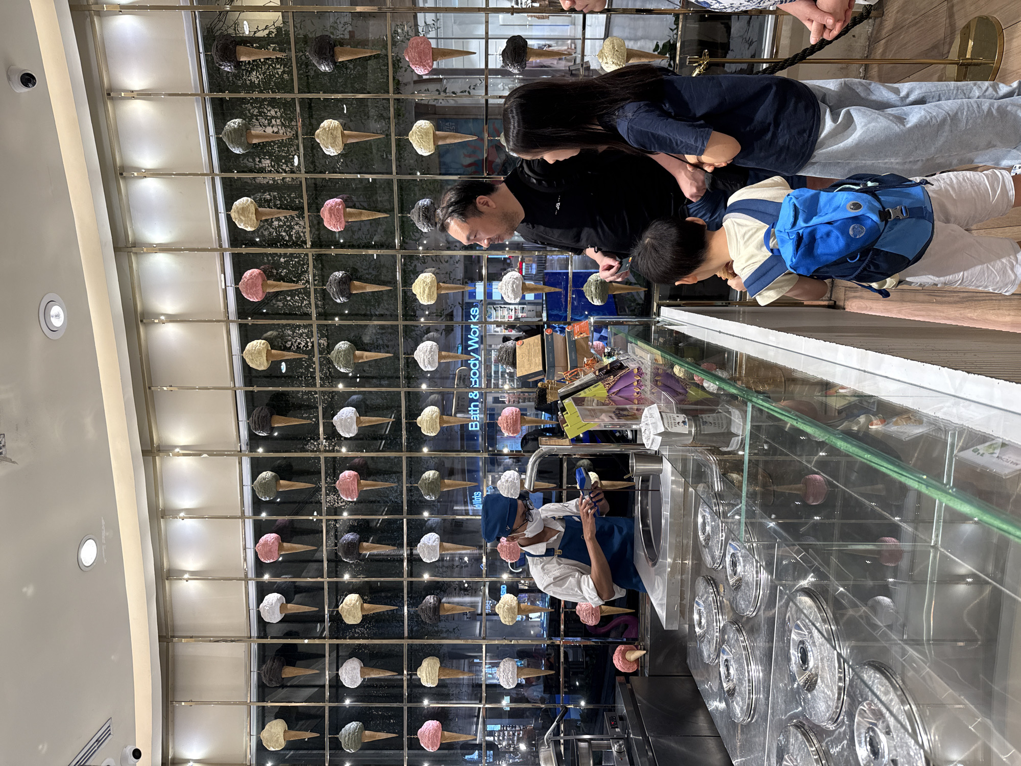 Shopping trip through Kuta retail stores and cafes documented