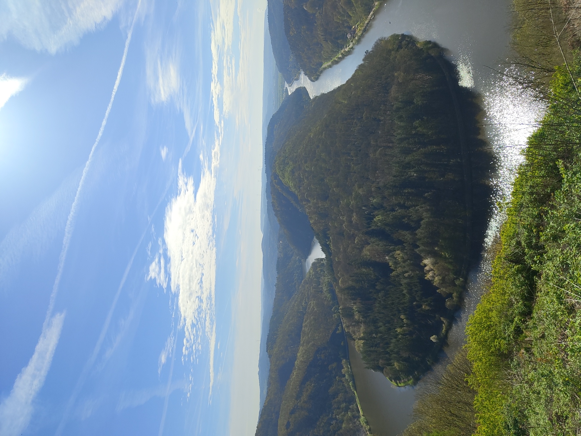 Morning visitor documents spring walk at Germany's Saar River loop