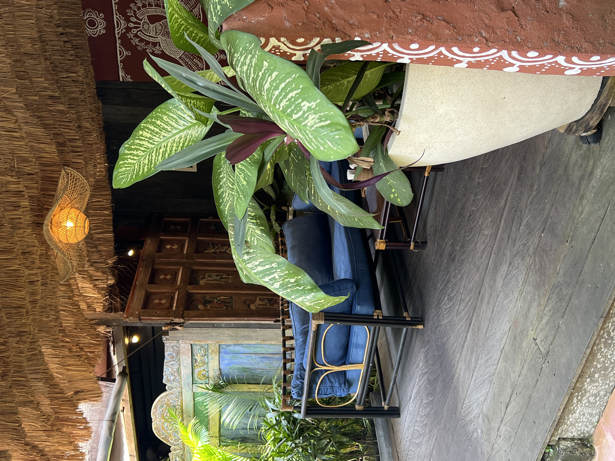 Traditional Balinese statuary and gardens documented in Ubud area