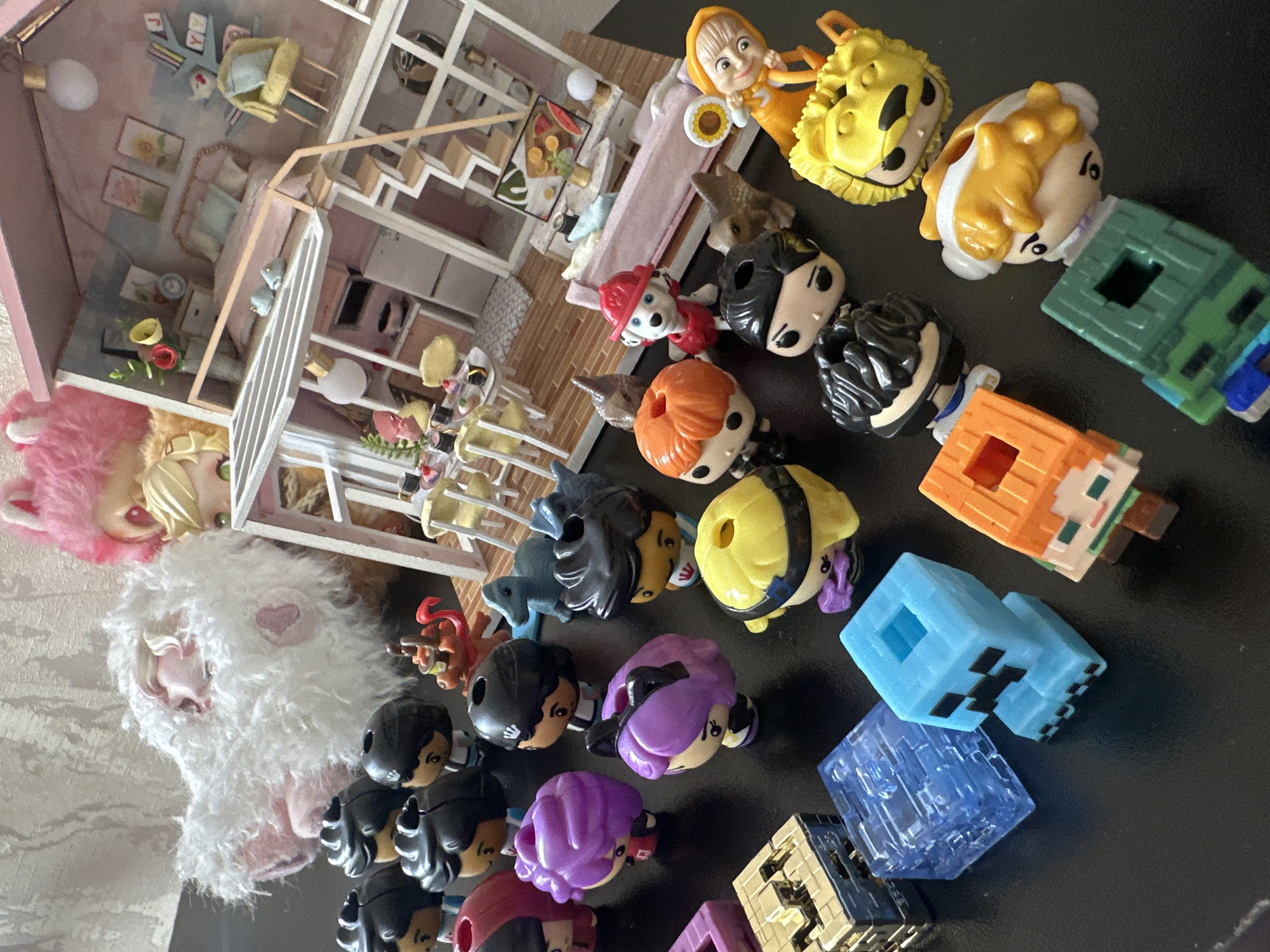 Toy collection documented in detailed display in Yerevan