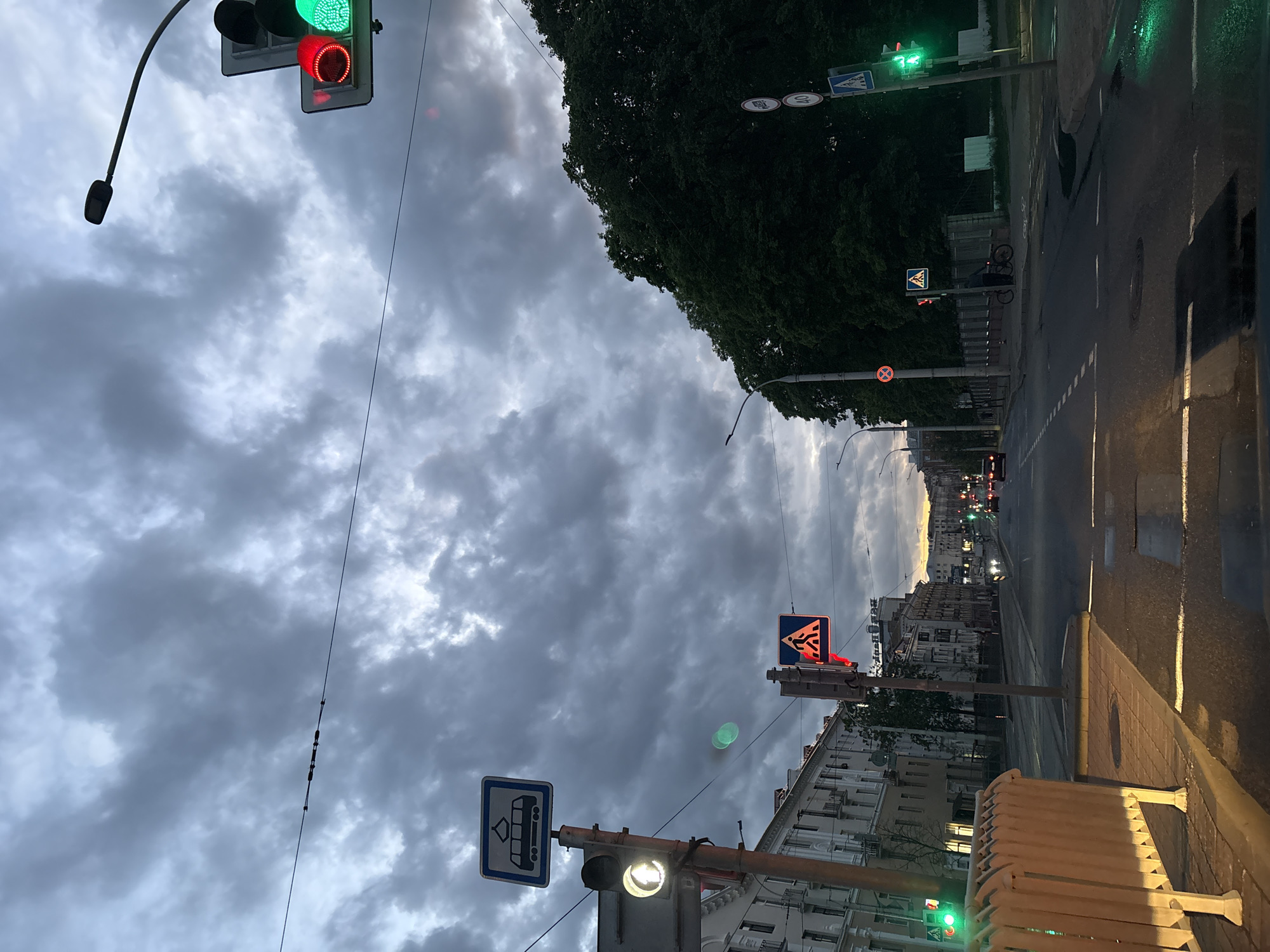 Evening street scene documented in Minsk during overcast conditions