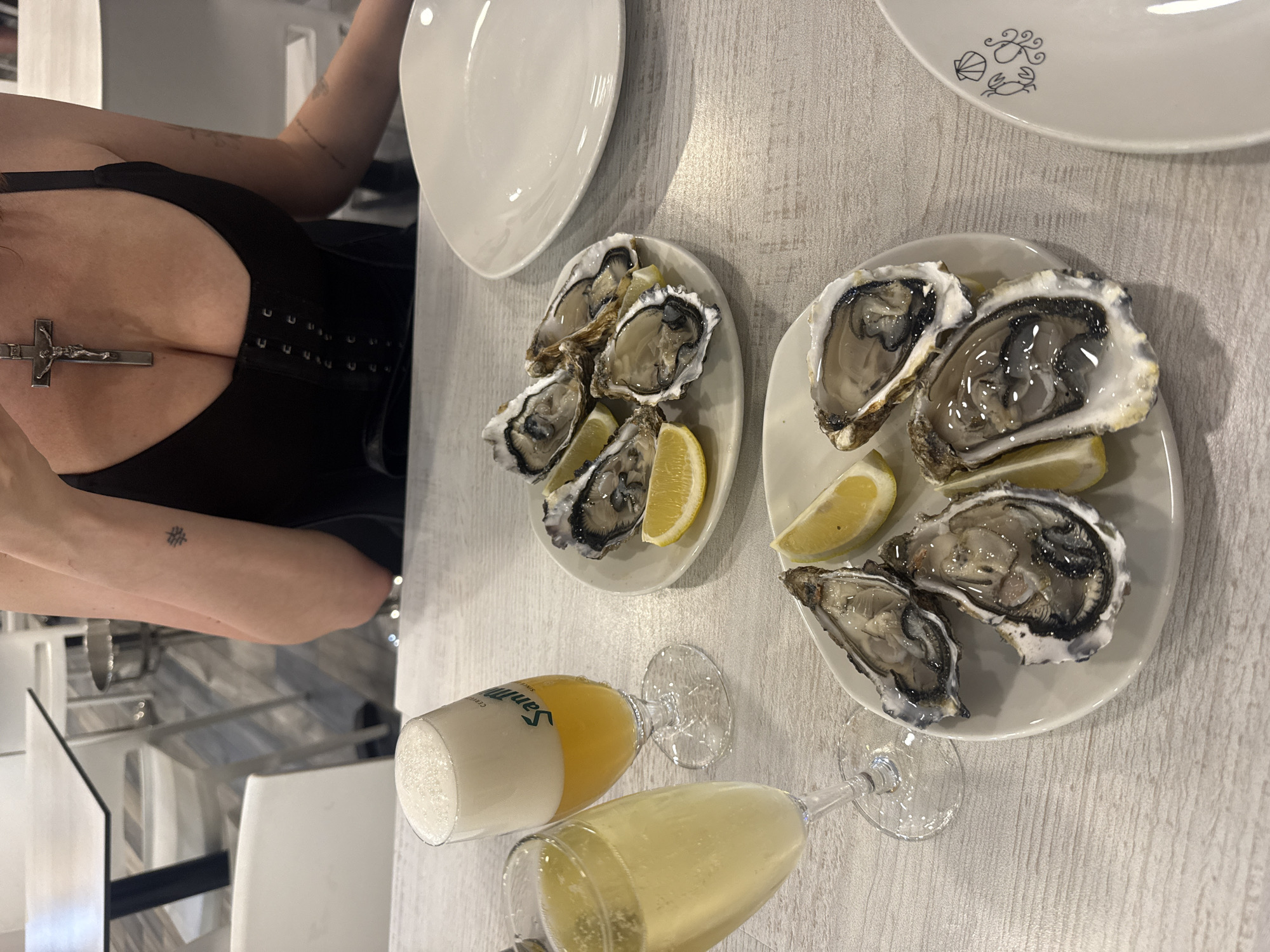 Oysters and evening light in Barcelona