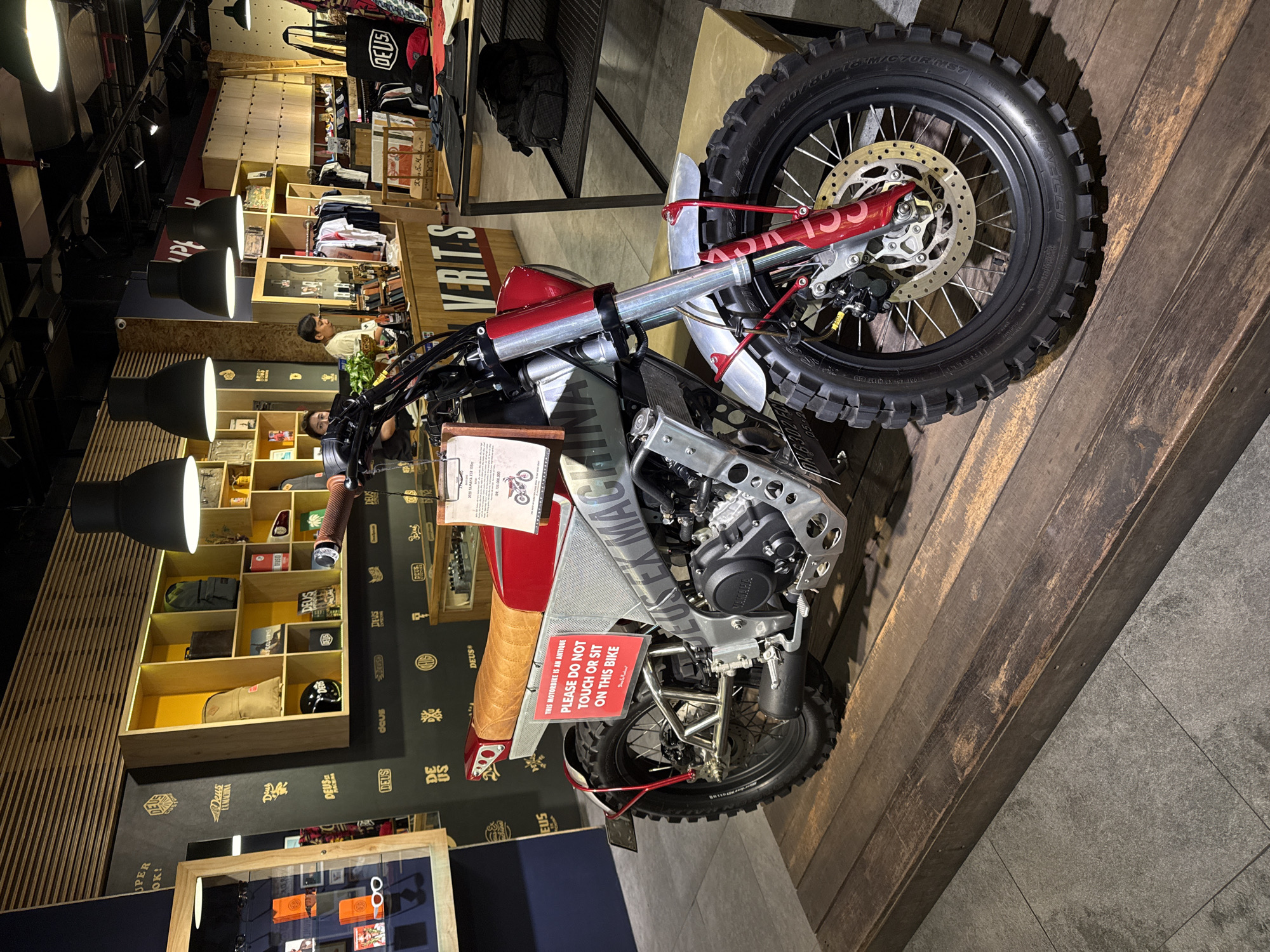 Early morning retail and entertainment scenes documented in Kuta